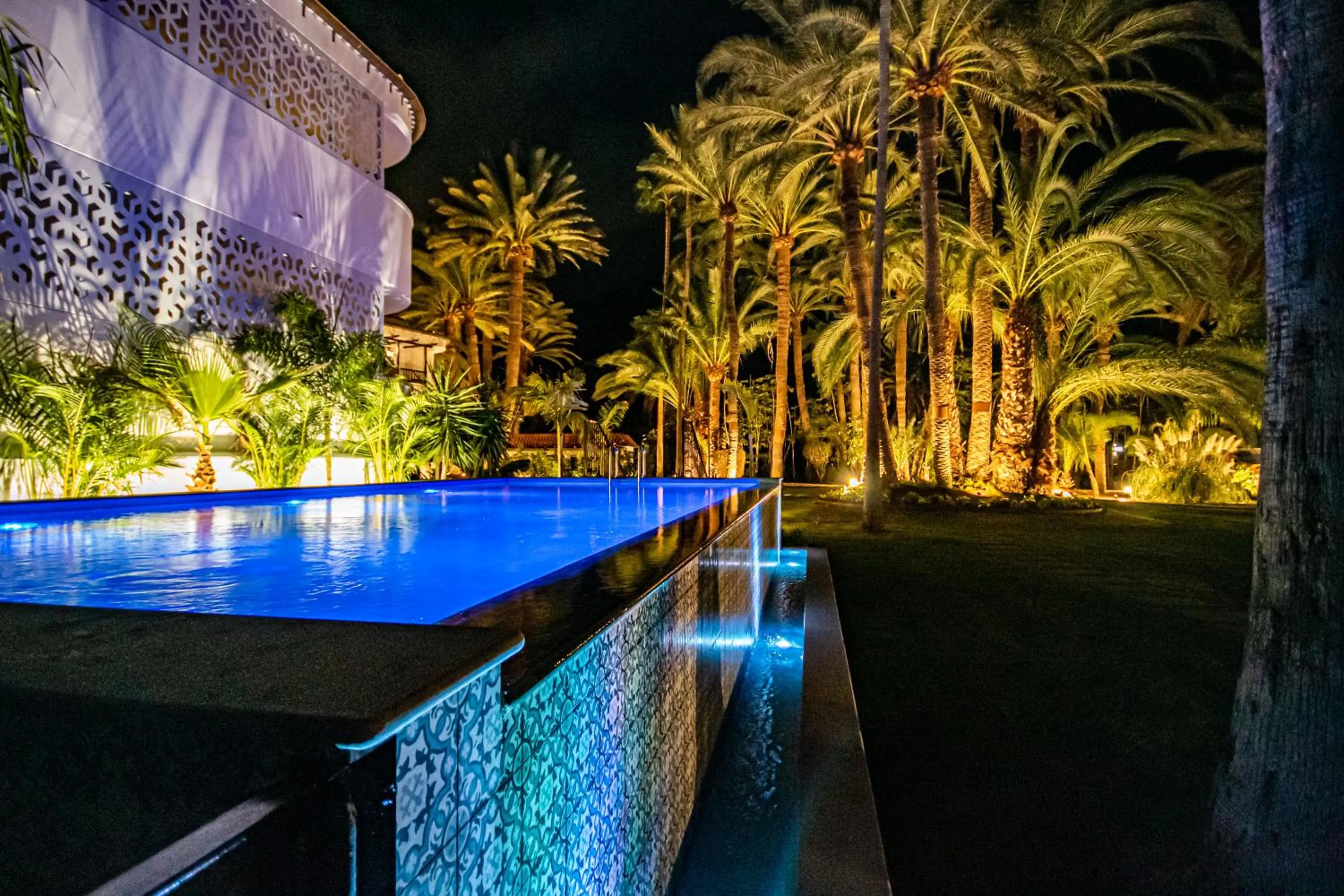 Property building in Eden Meloneras by TAM Resorts