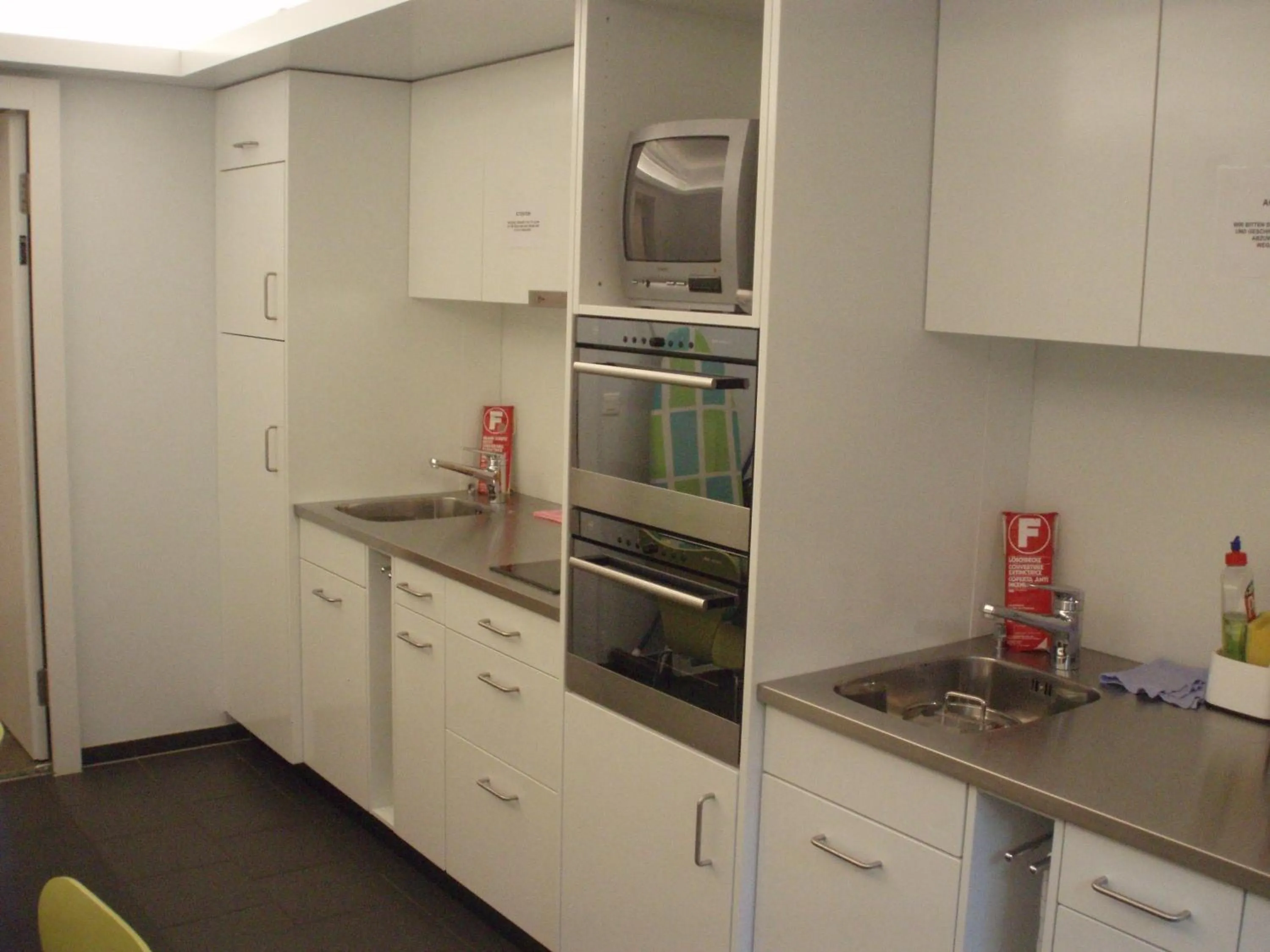 Kitchen or kitchenette in Hotel Marthahaus