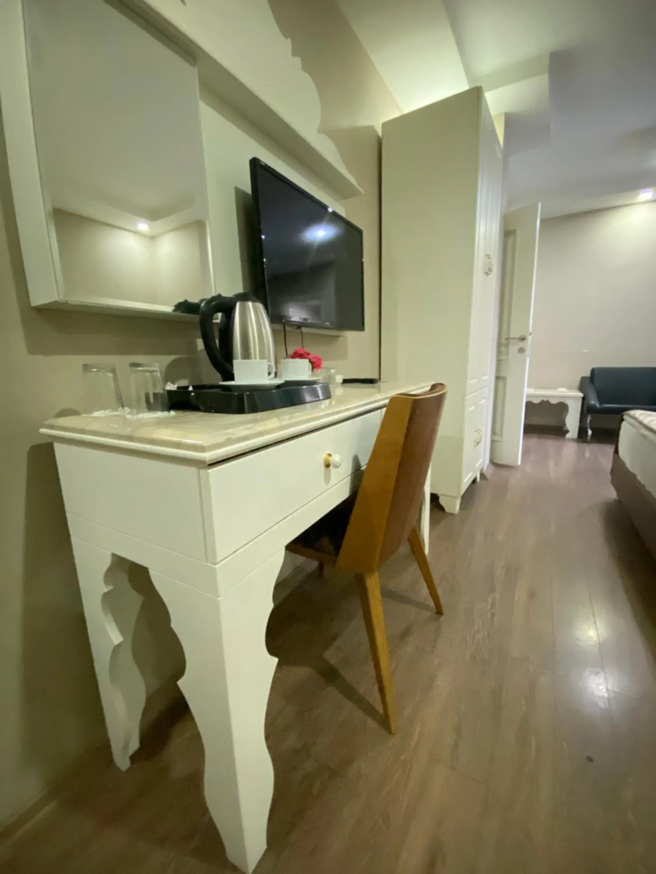 Standard Double Room in Hotel Kent Ani Standard Double Room in Hotel Kent Ani