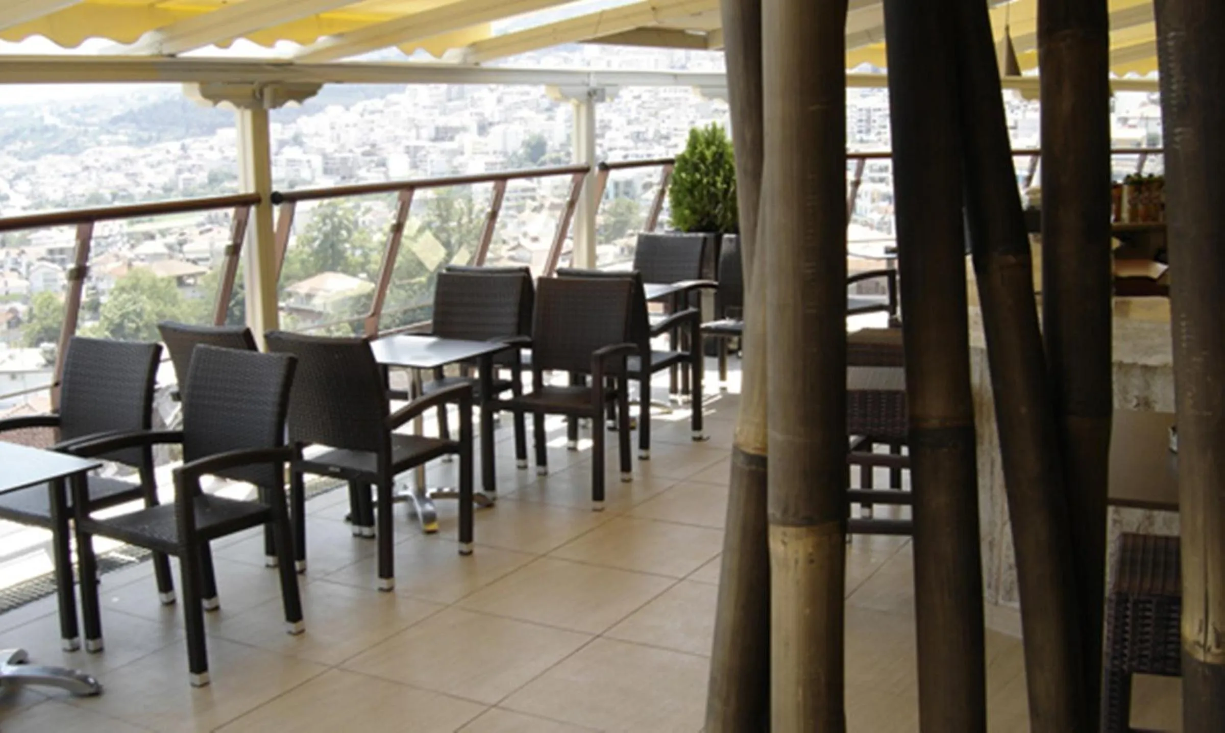 Balcony/Terrace in Hotel Makedonia
