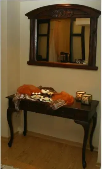 Triple Room in Hotel Makedonia Triple Room in Hotel Makedonia