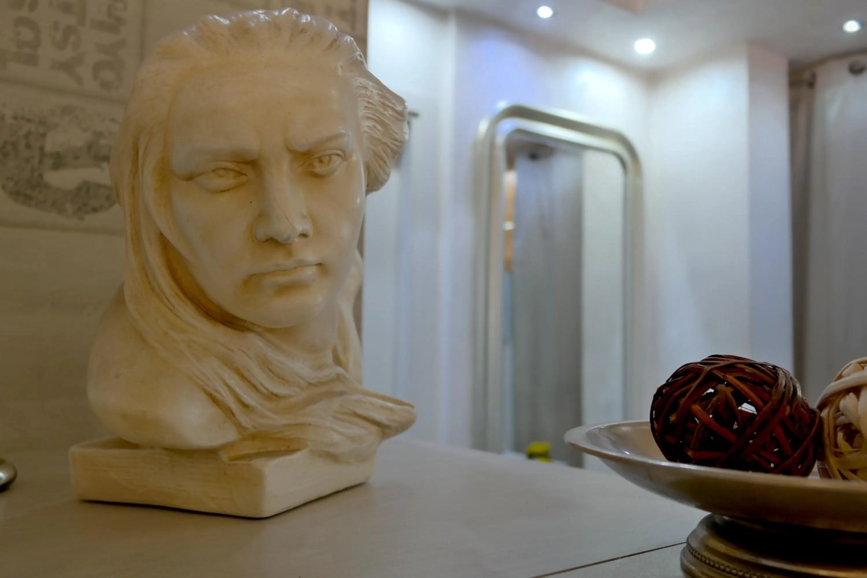 Decorative detail in City of Art Venice LLoyd