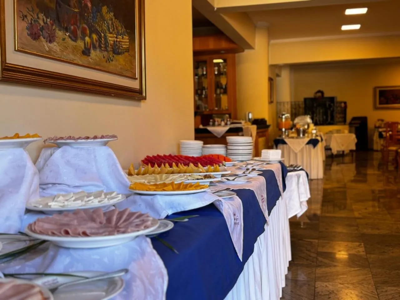 Breakfast in Rovi Plaza Hotel