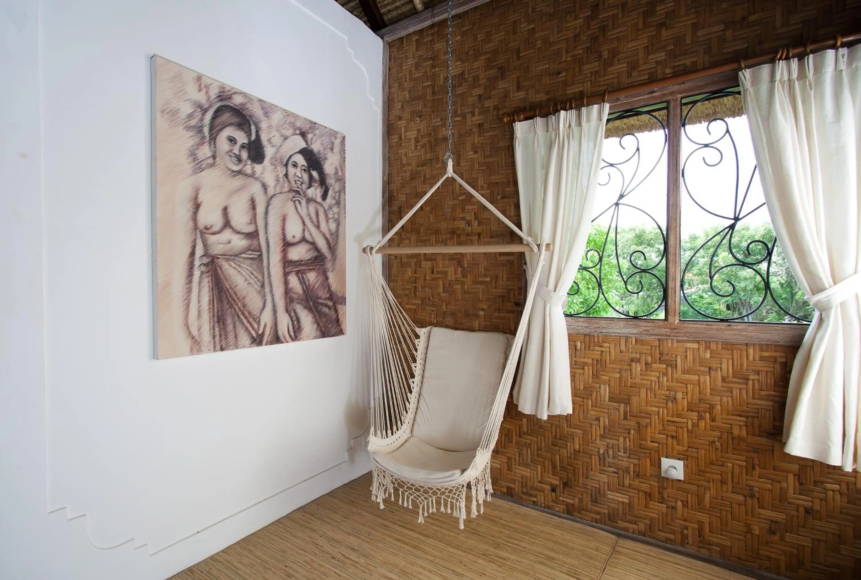 Property building in Villa Jumah