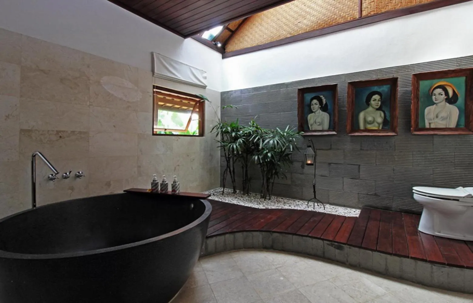 Bathroom in Villa Jumah