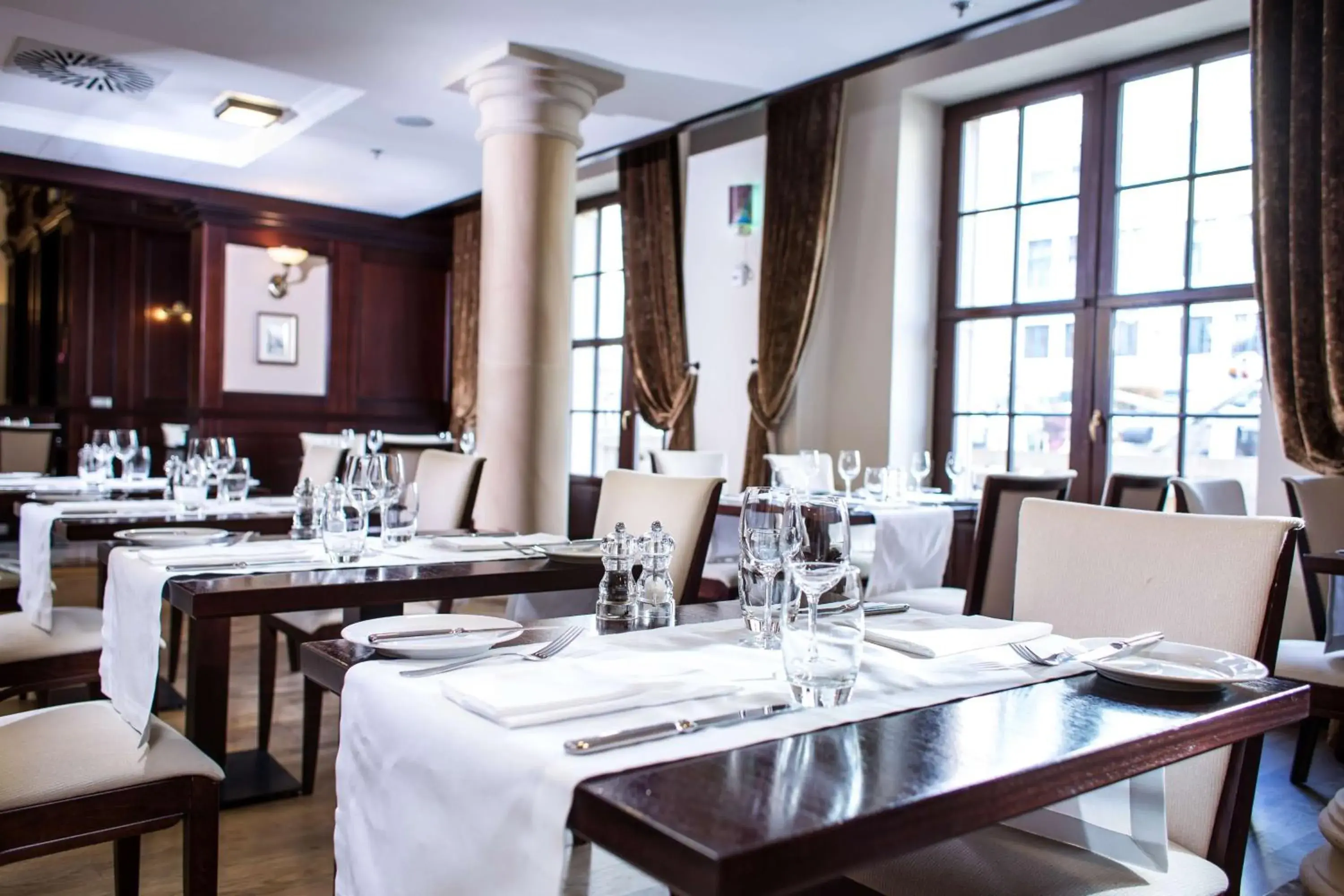 Restaurant/places to eat in Radisson Blu Hotel, Gdańsk Restaurant/places to eat in Radisson Blu Hotel, Gdańsk