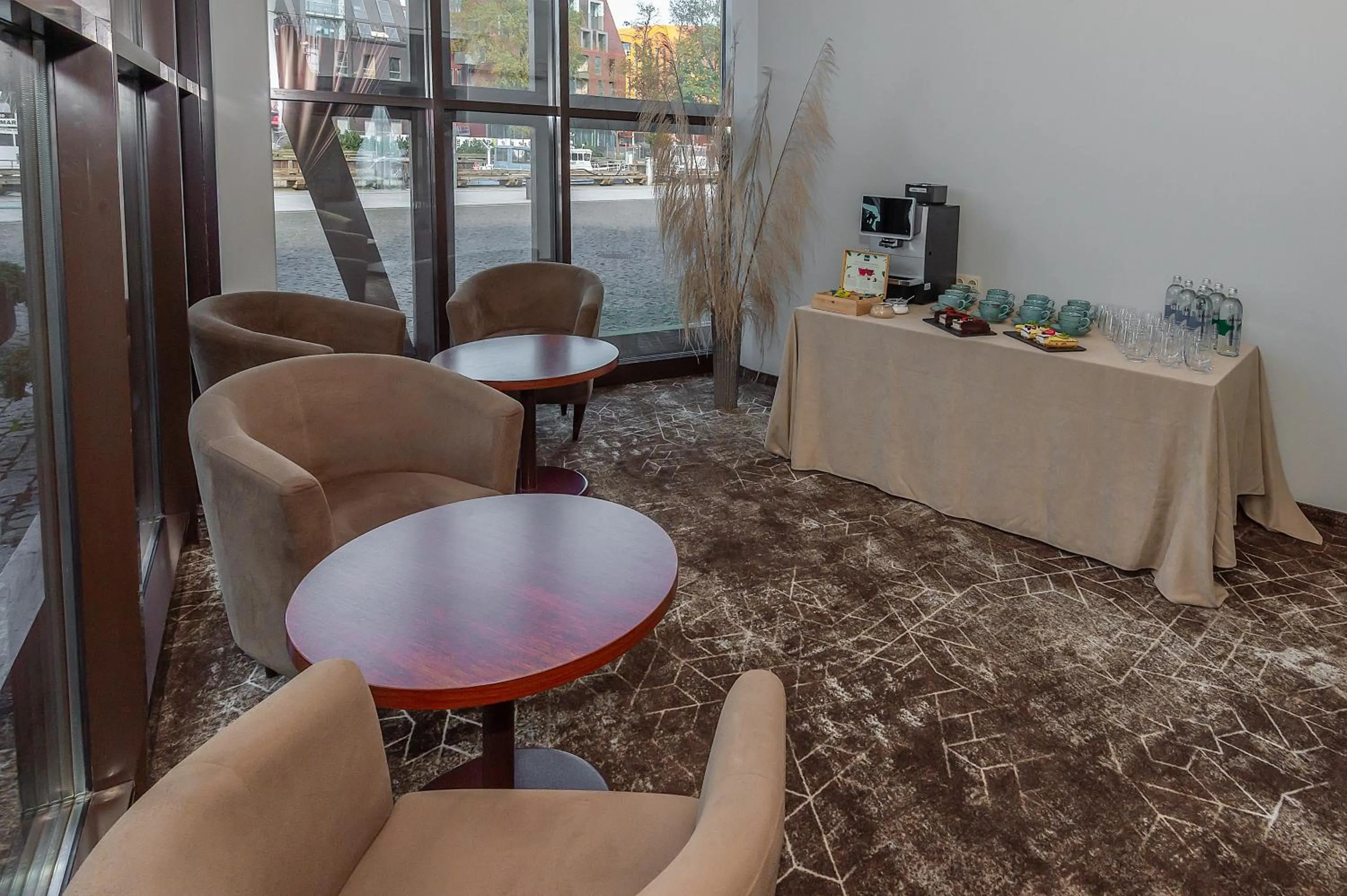 Meeting/conference room in Old Mill Comfort