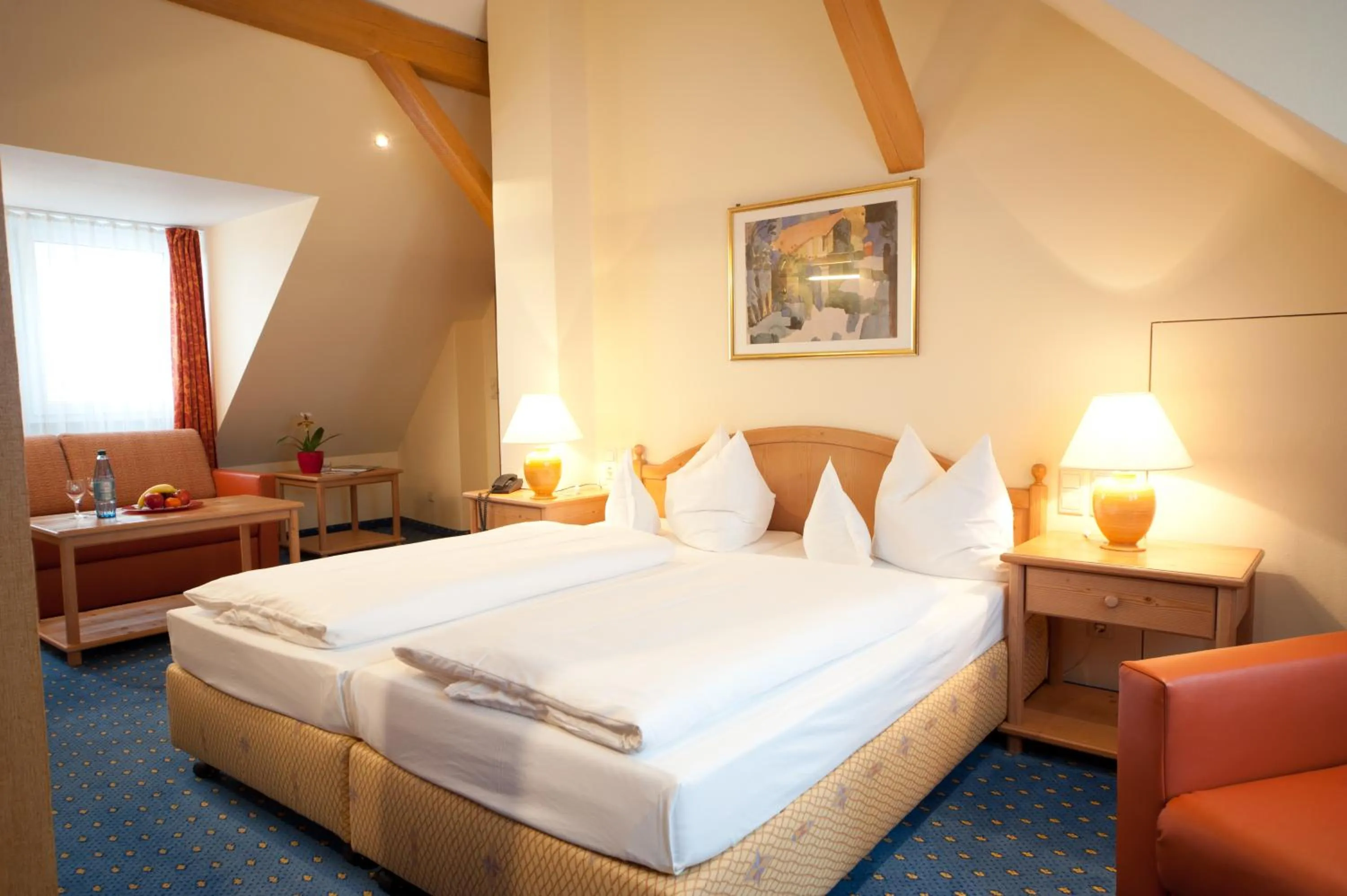 Living room, Bed in Hotel Mehl