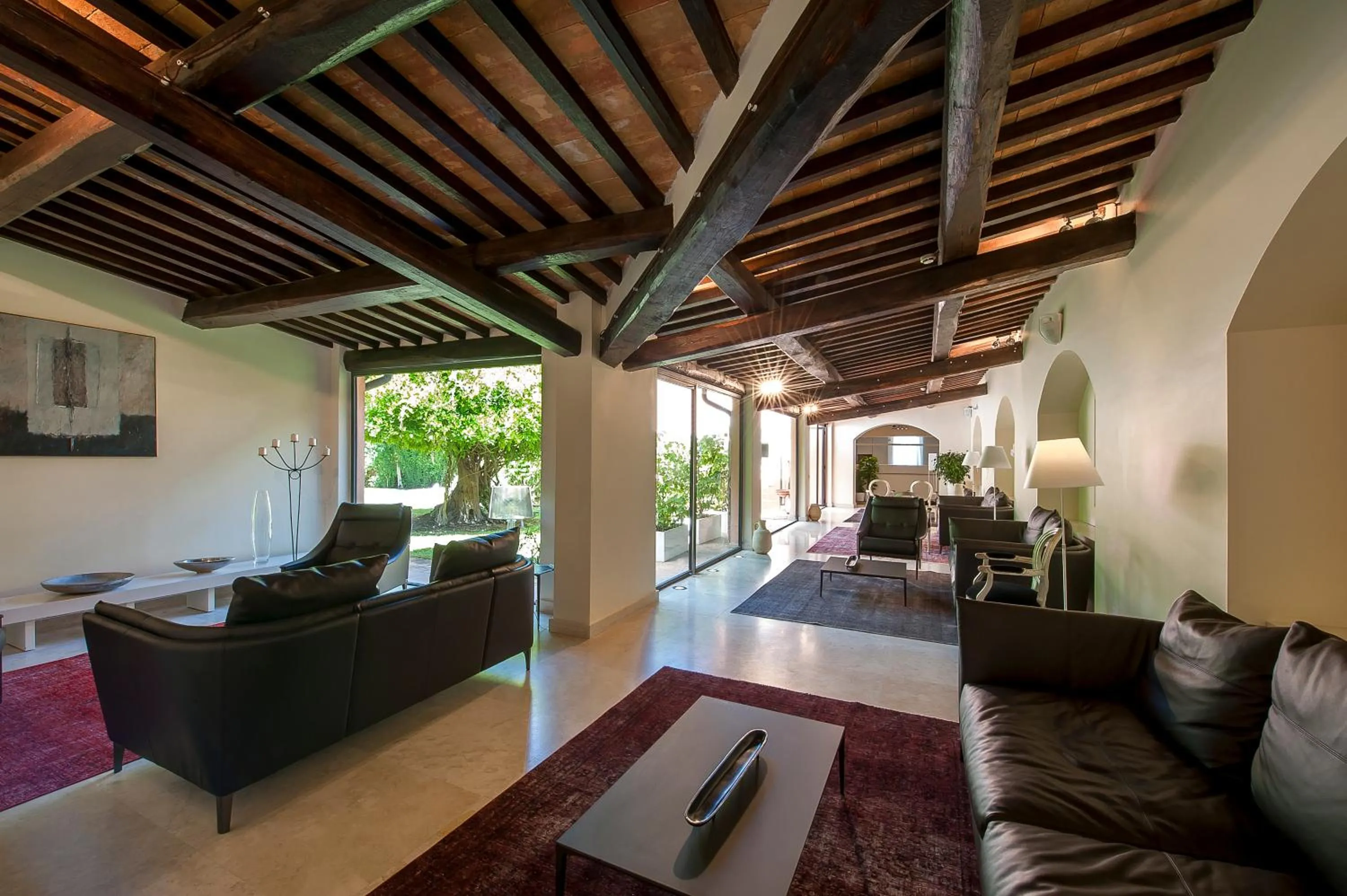 Lobby or reception in La Reggia Sporting Center Hotel