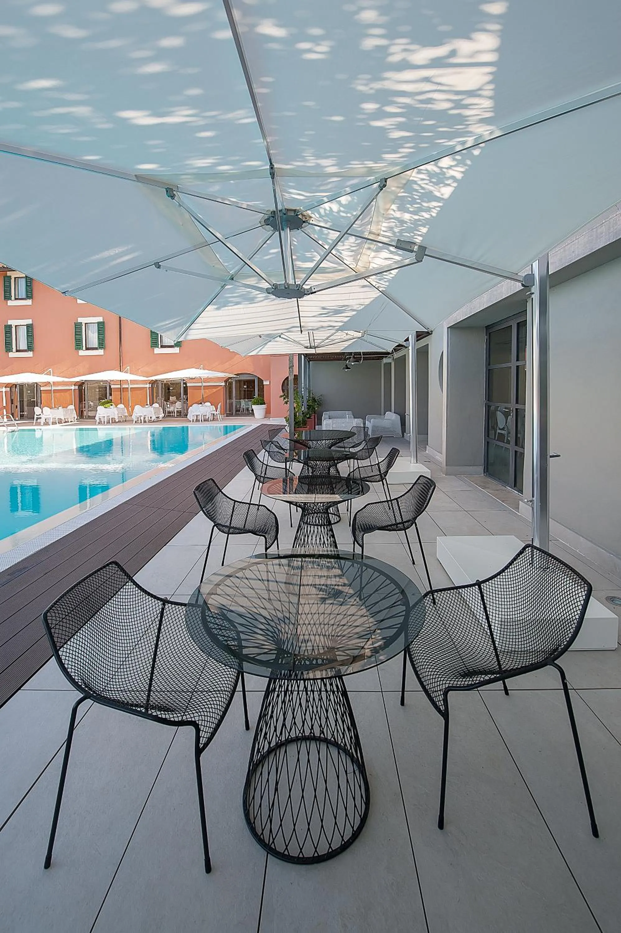 Patio in La Reggia Sporting Center Hotel