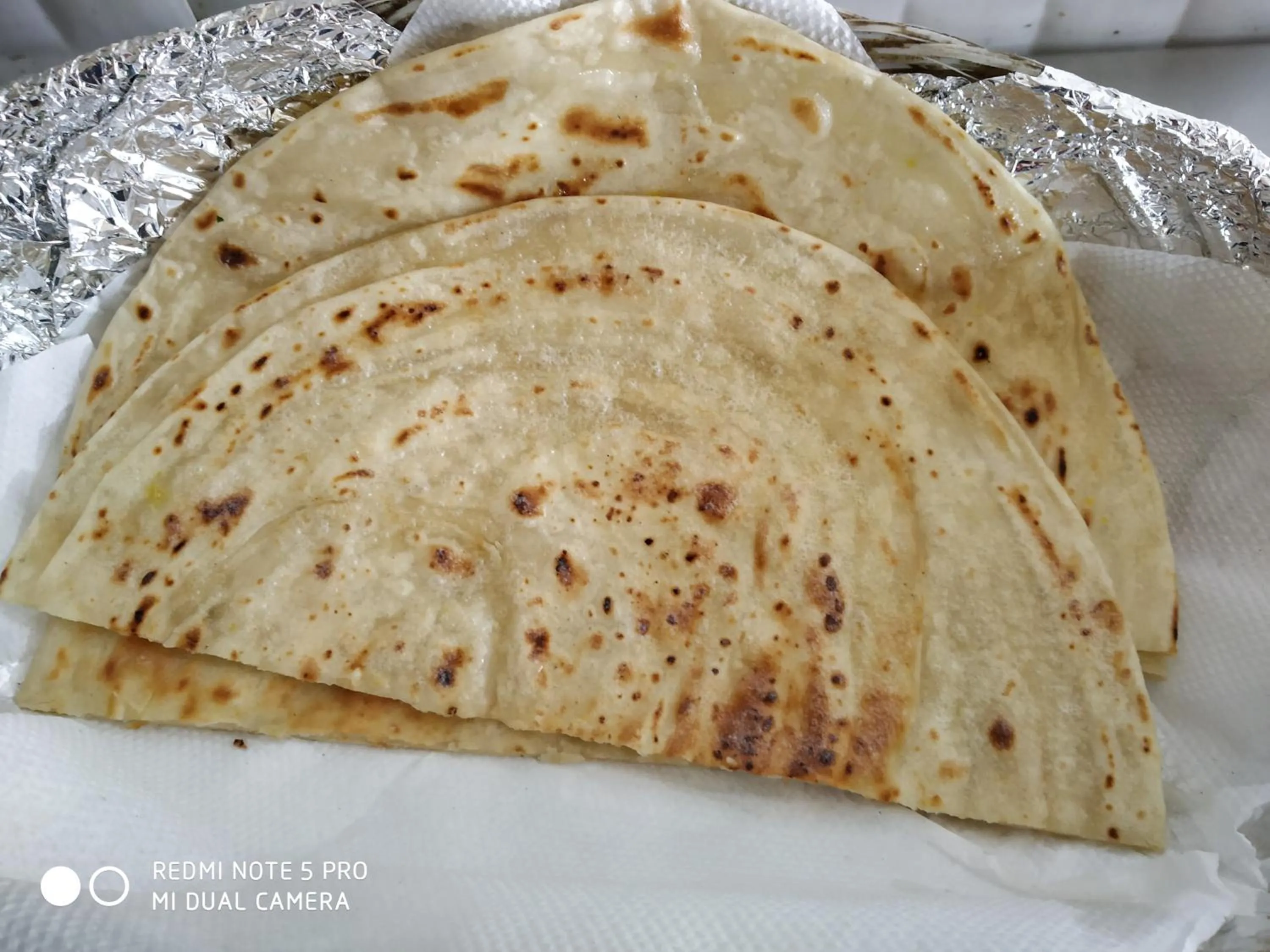 Food and drinks in Hotel Aadesh Palace