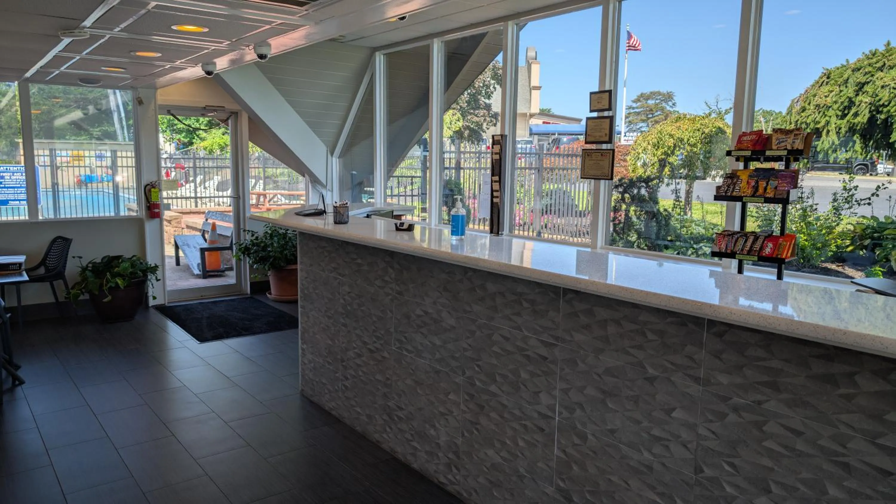 Lobby or reception in Crystal Inn - Neptune