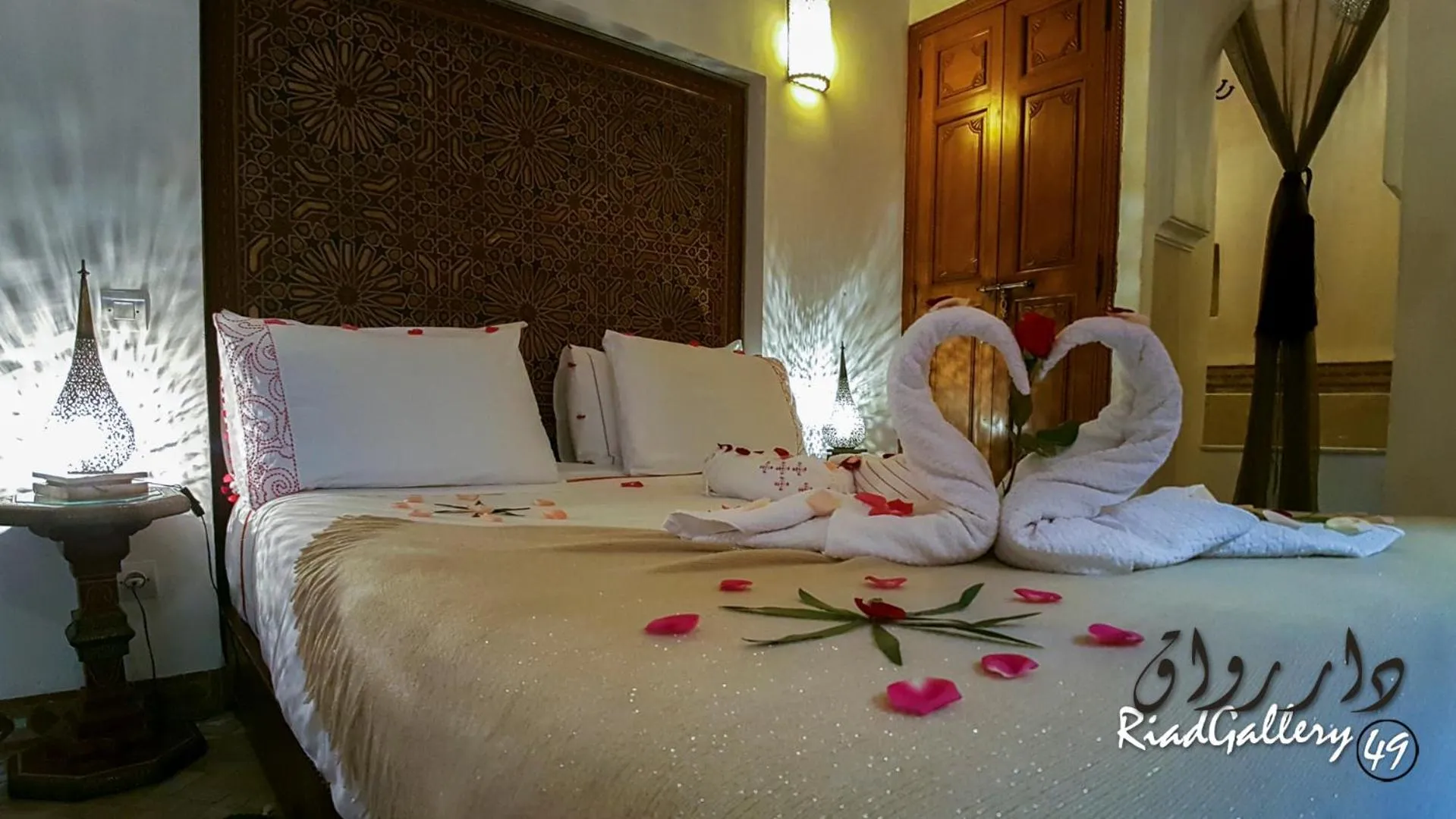 Bed in Riad Gallery 49 & Spa