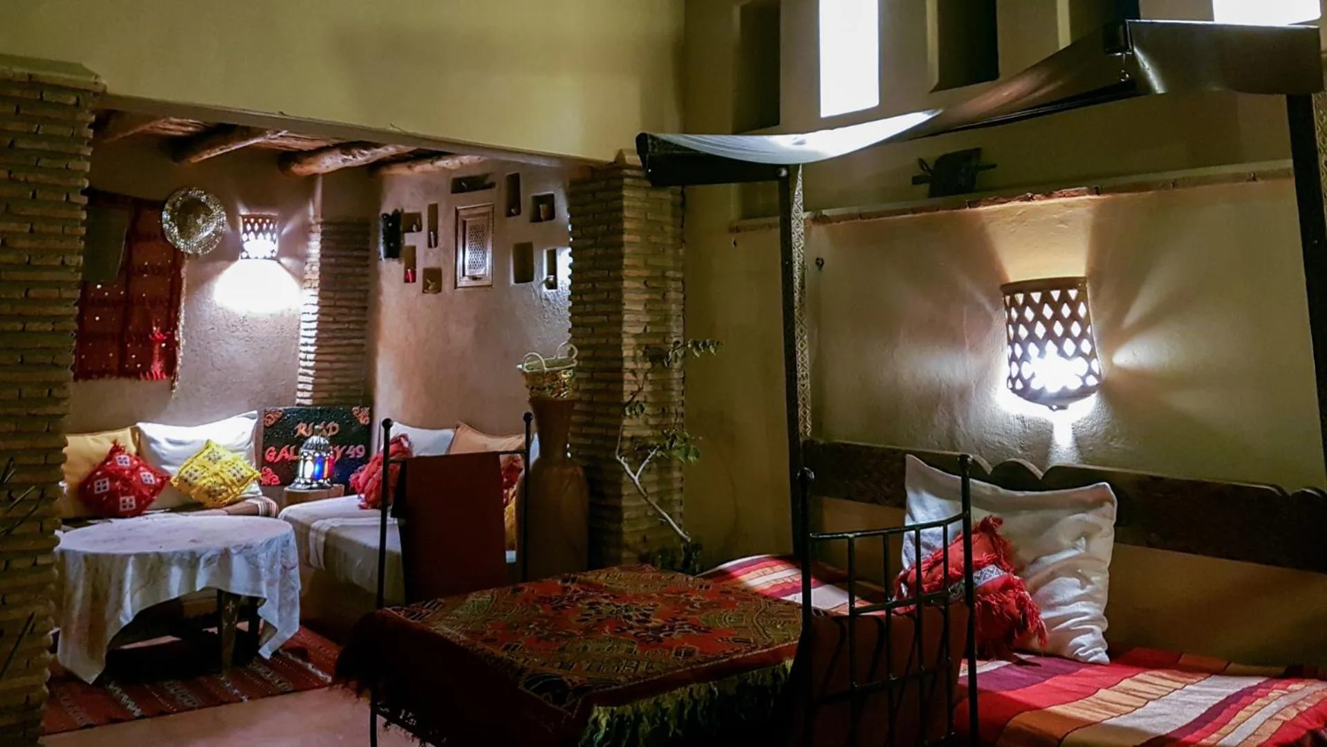 Restaurant/places to eat in Riad Gallery 49 & Spa