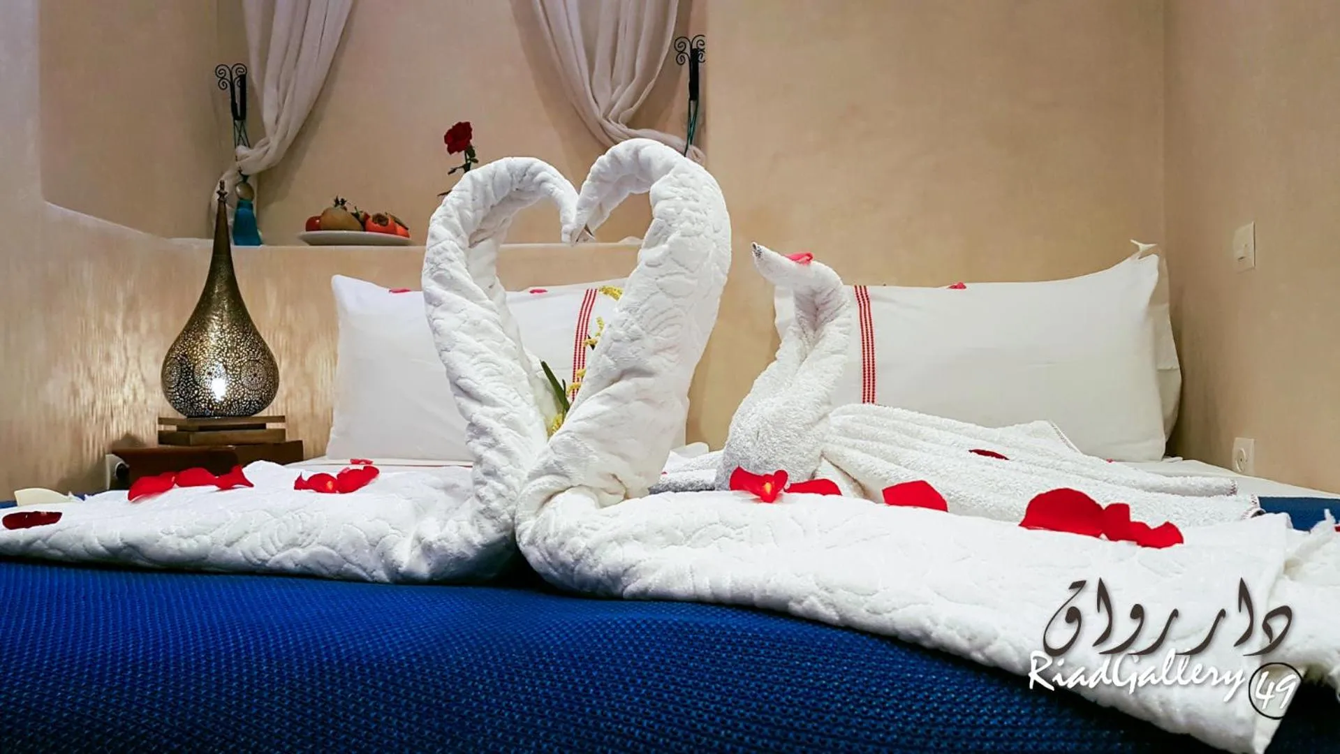 Photo of the whole room, Bed in Riad Gallery 49 & Spa