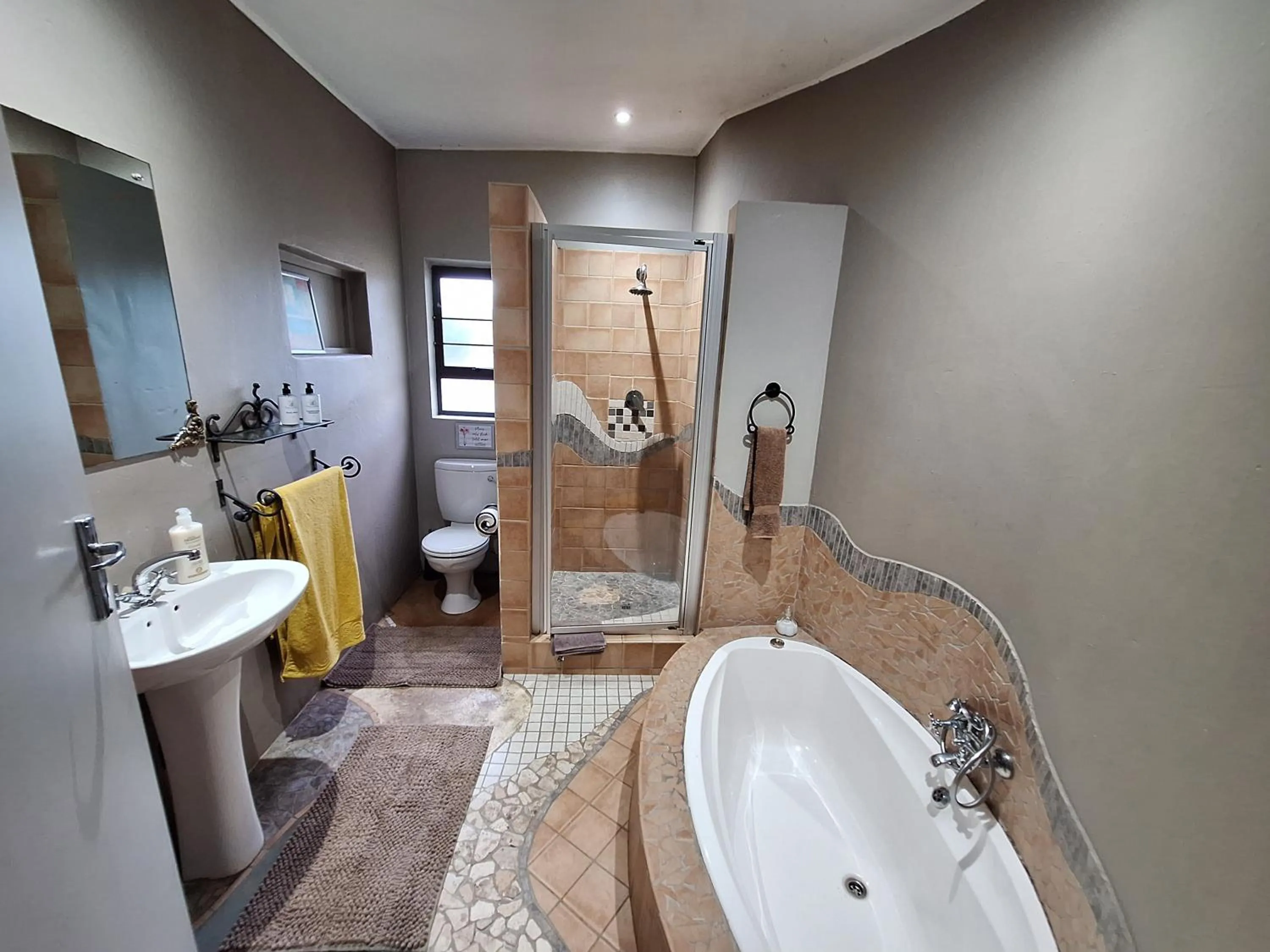 Shower in Umuzi Guest House