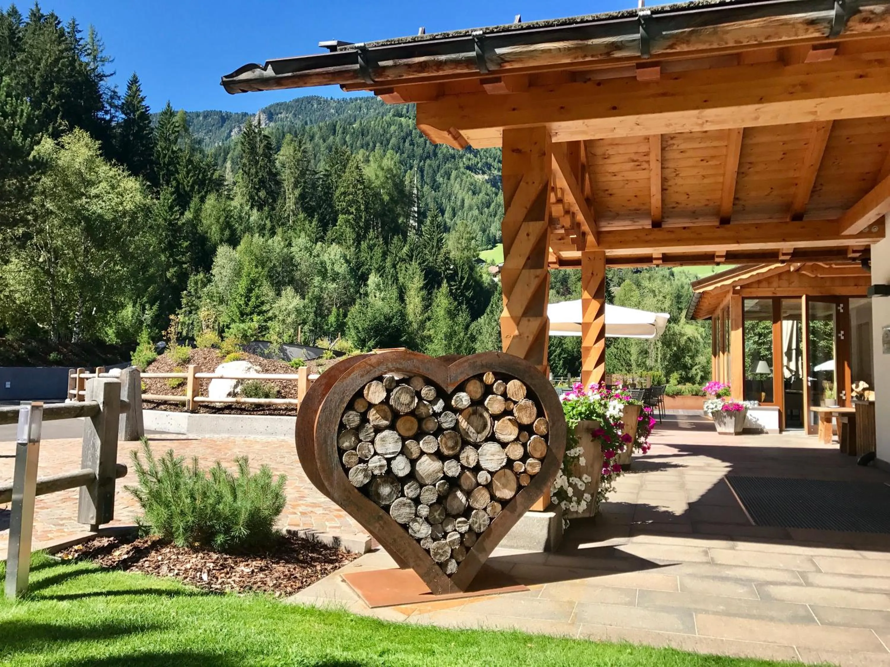 Facade/entrance in Hotel Arnaria