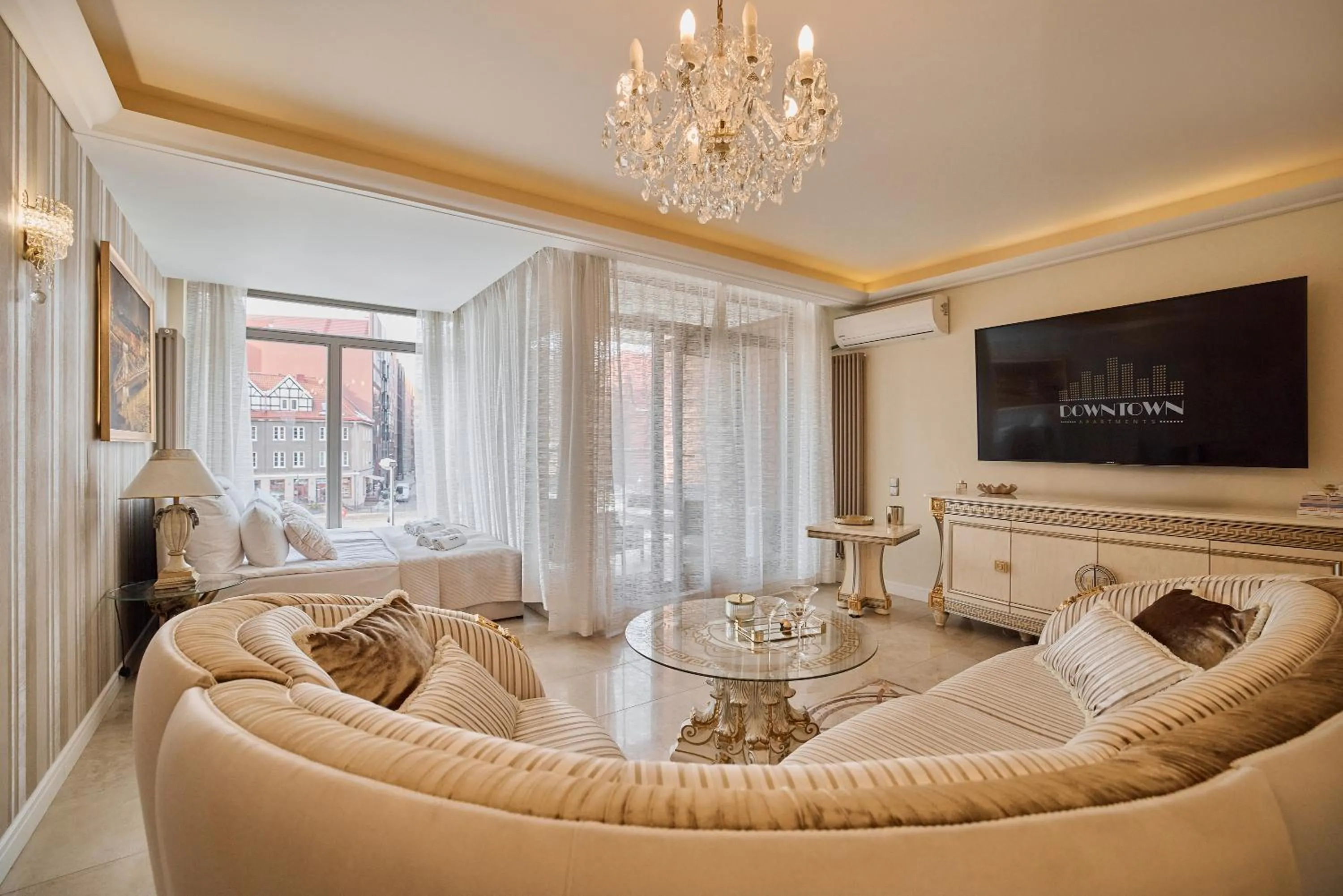 Bed in Waterlane Riverside - SPA, Pool, Gym & Parking by Downtown Apartments