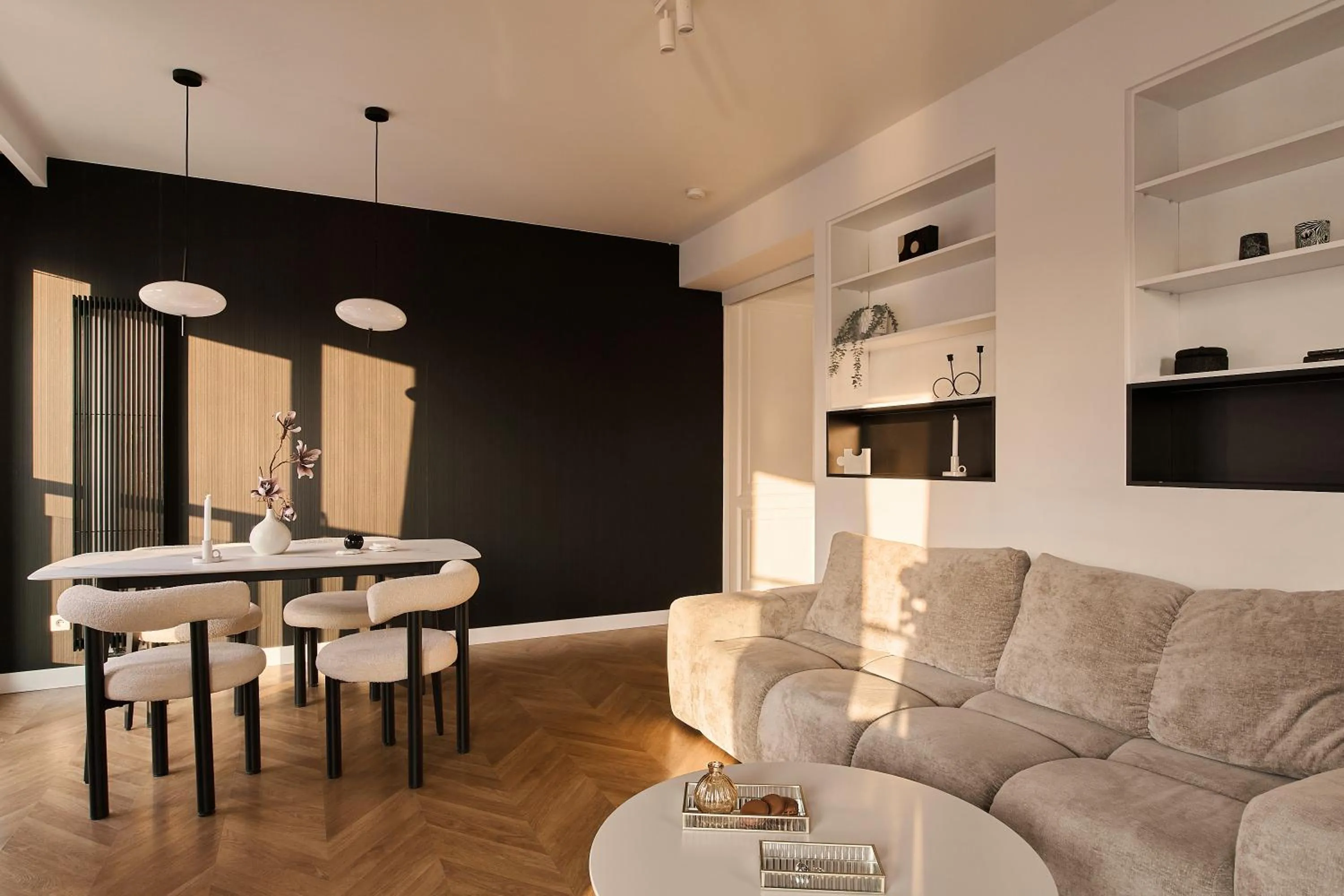 TV and multimedia in Waterlane Riverside - SPA, Pool, Gym & Parking by Downtown Apartments