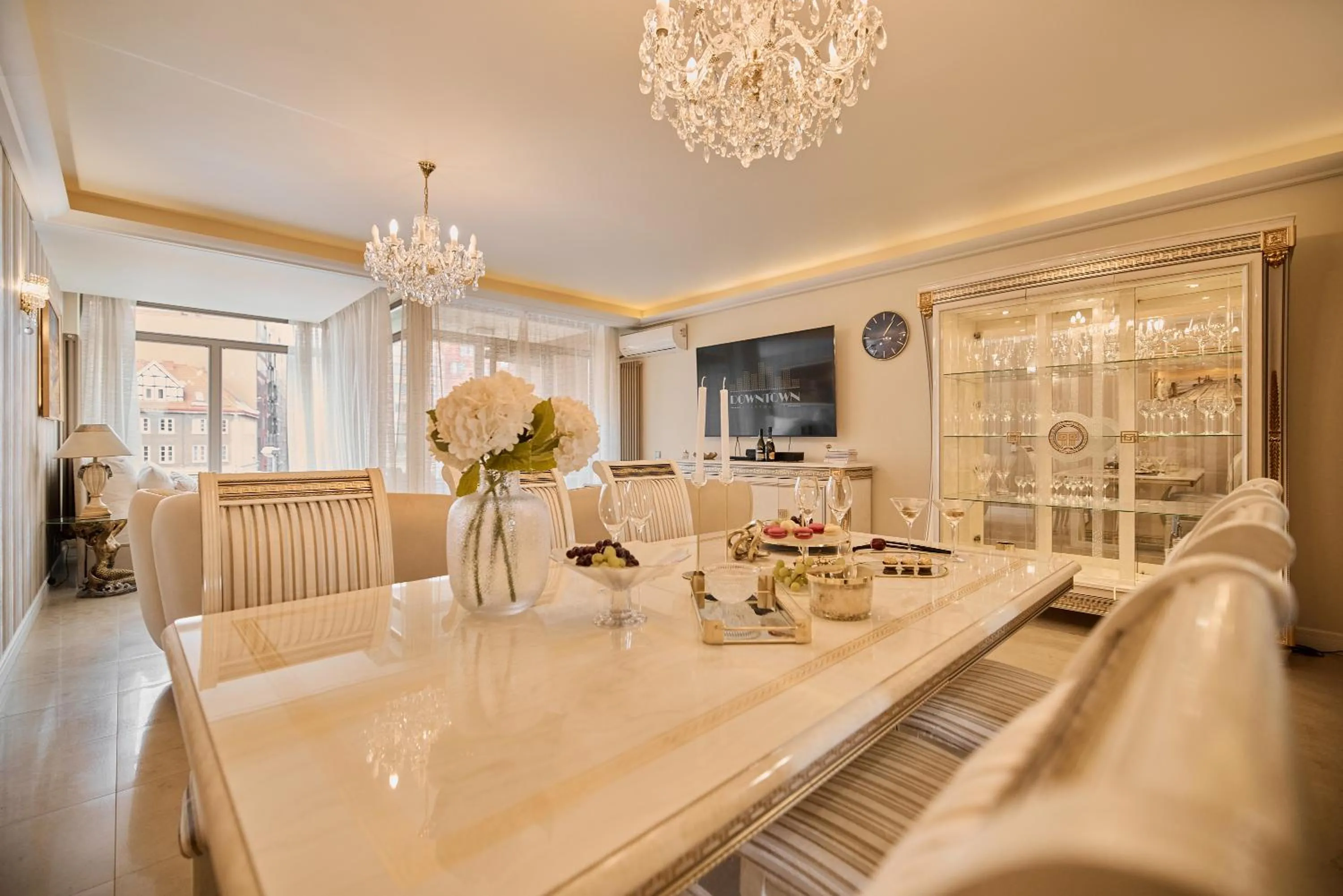 Kitchen or kitchenette in Waterlane Riverside - SPA, Pool, Gym & Parking by Downtown Apartments