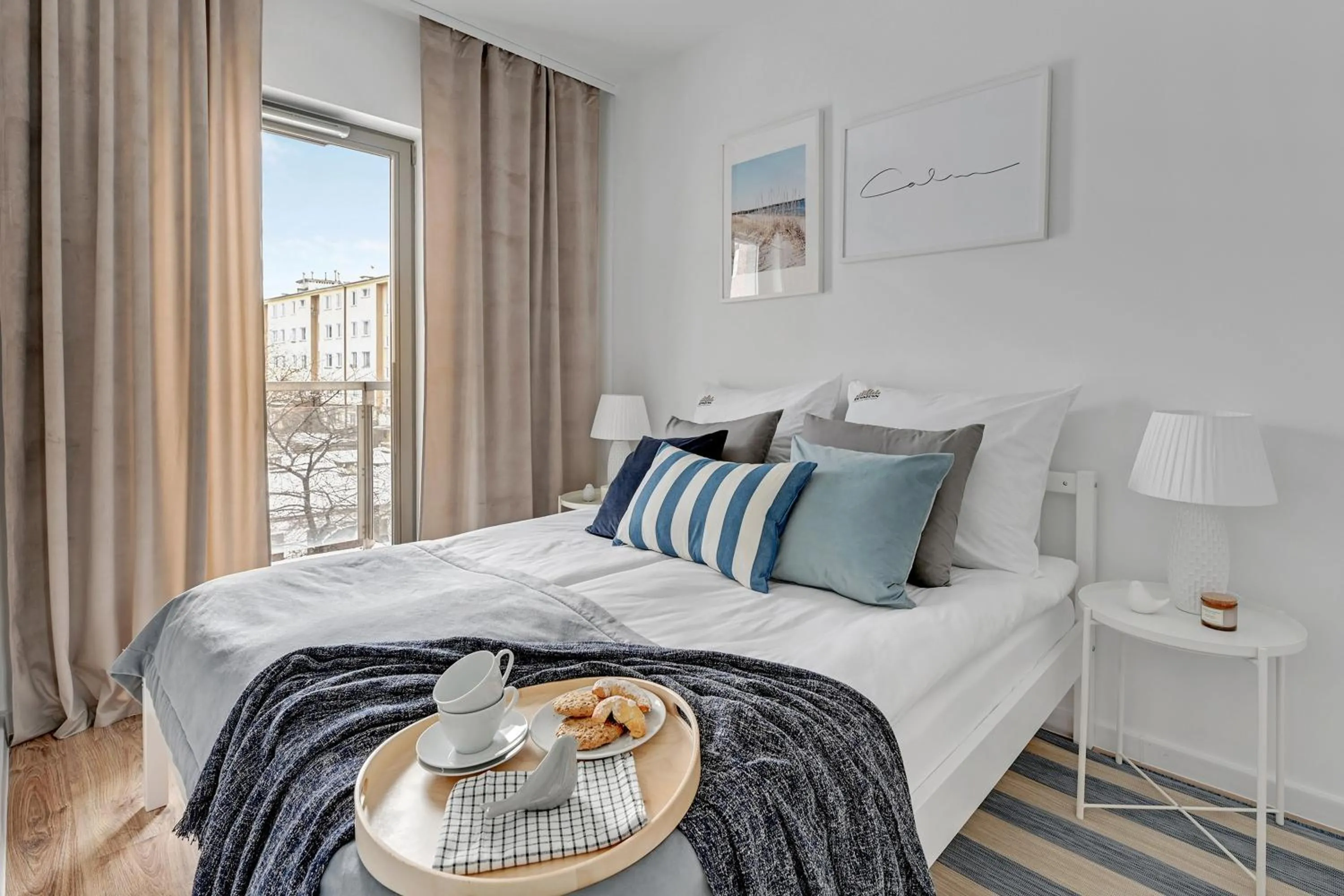 Bed in Waterlane Riverside - SPA, Pool, Gym & Parking by Downtown Apartments