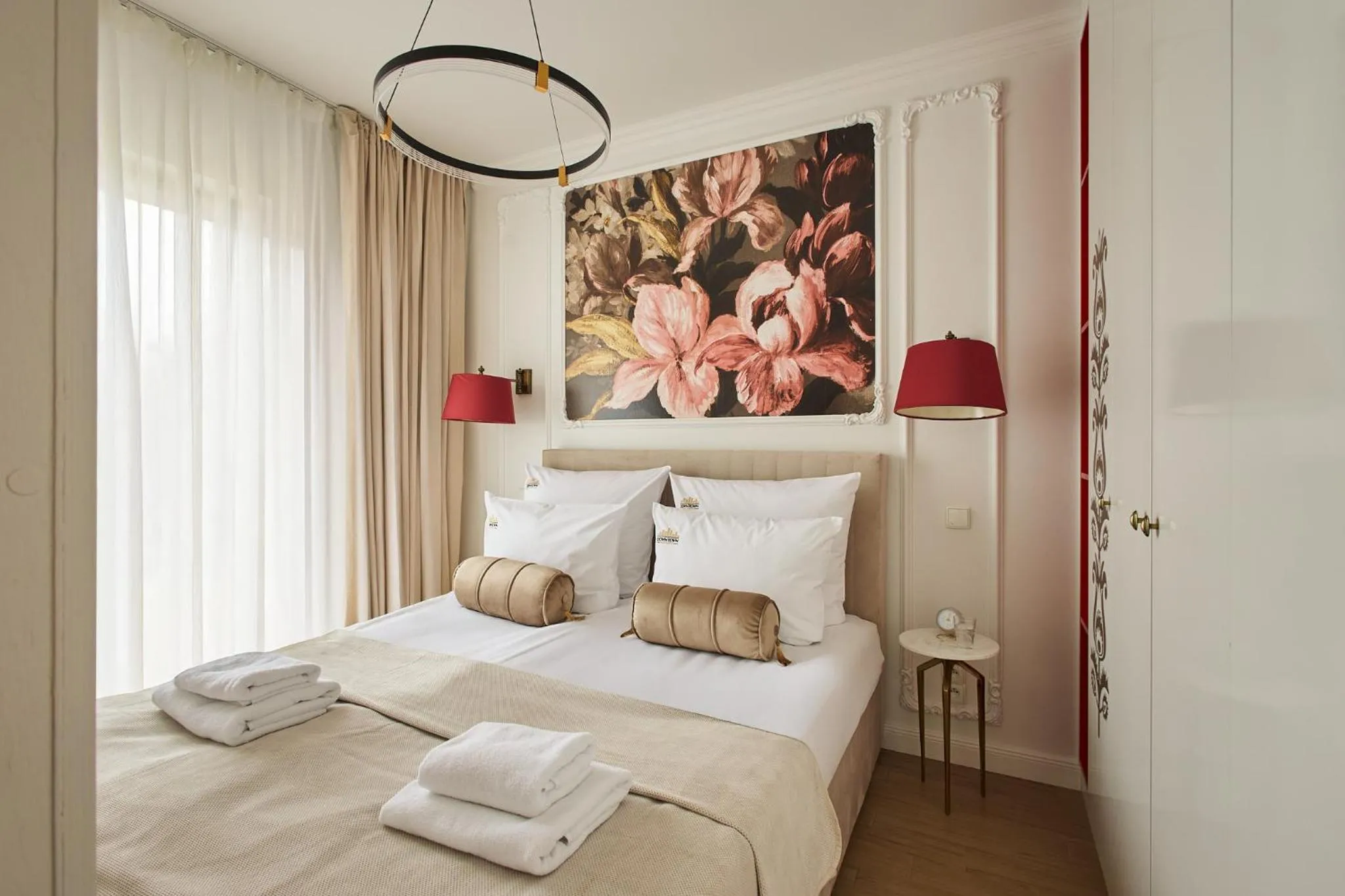 Bed in Waterlane Riverside - SPA, Pool, Gym & Parking by Downtown Apartments