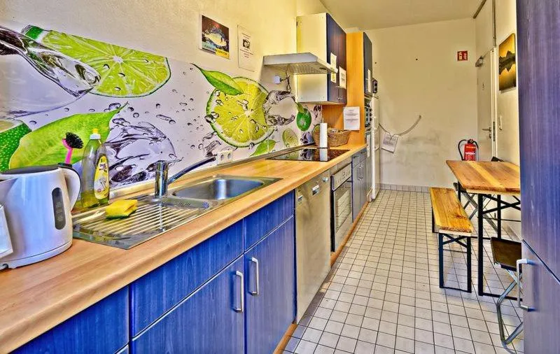 Kitchen or kitchenette in My Brand Boardinghouse Hamburg Volksdorf