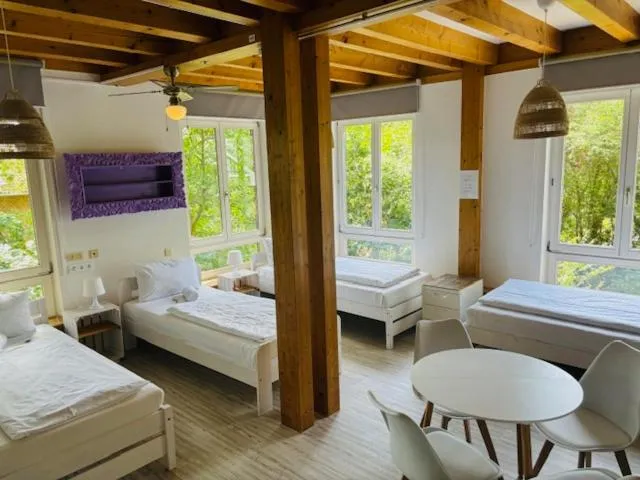 Photo of the whole room, Bed in My Brand Boardinghouse Hamburg Volksdorf