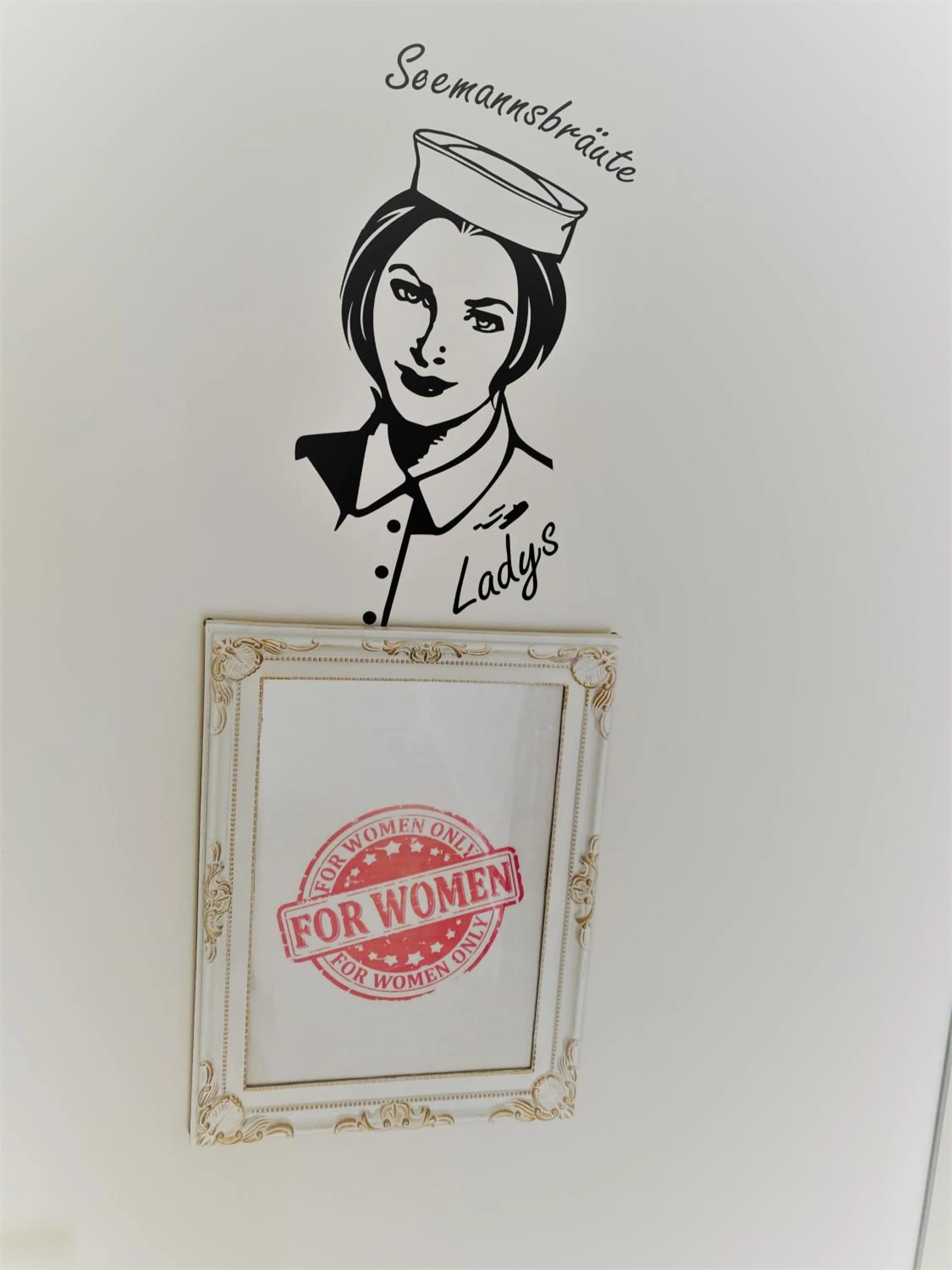 Property building in My Brand Boardinghouse Hamburg Volksdorf