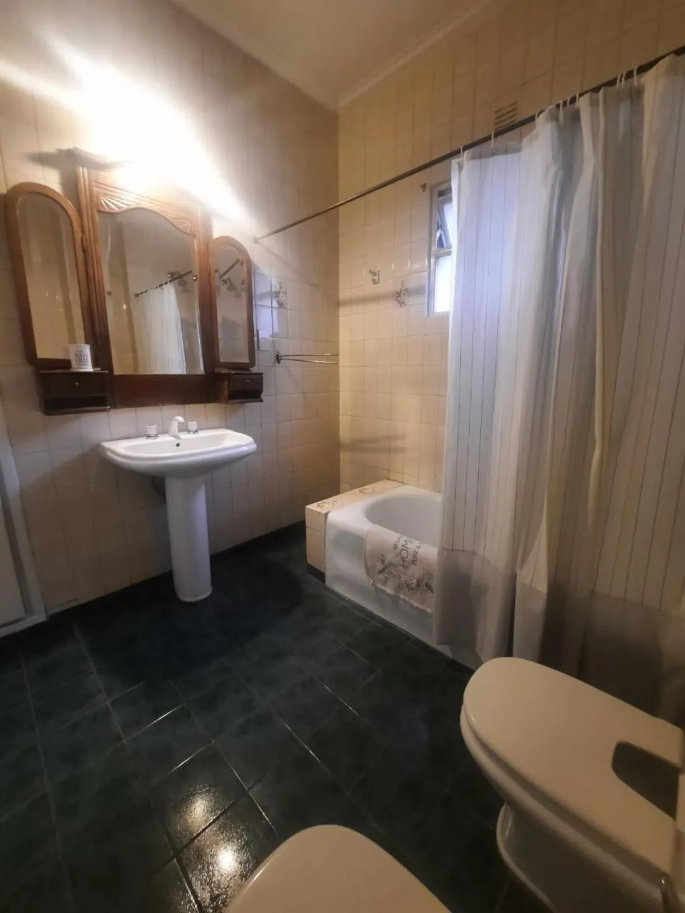 816 B&B