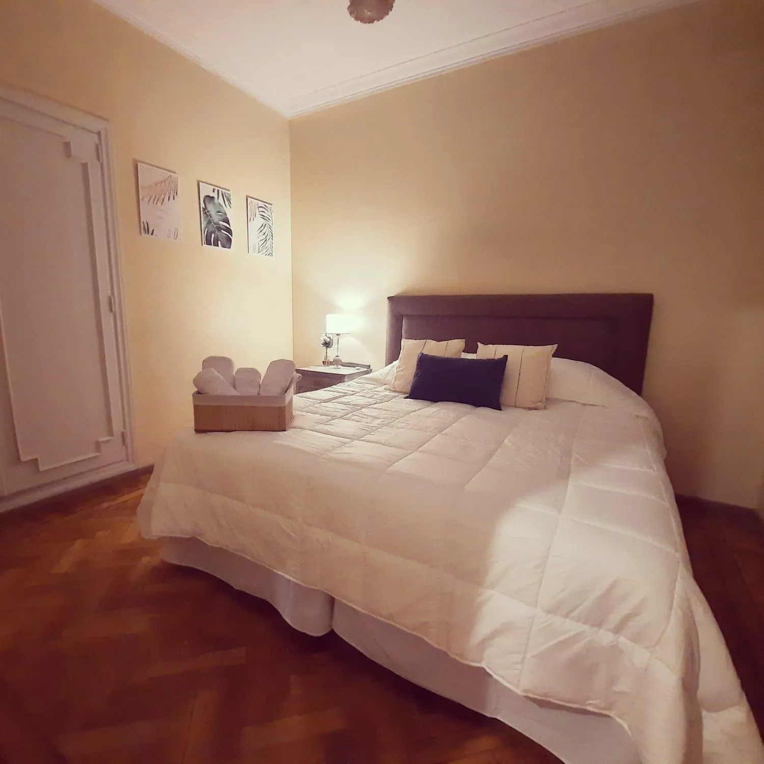 816 B&B