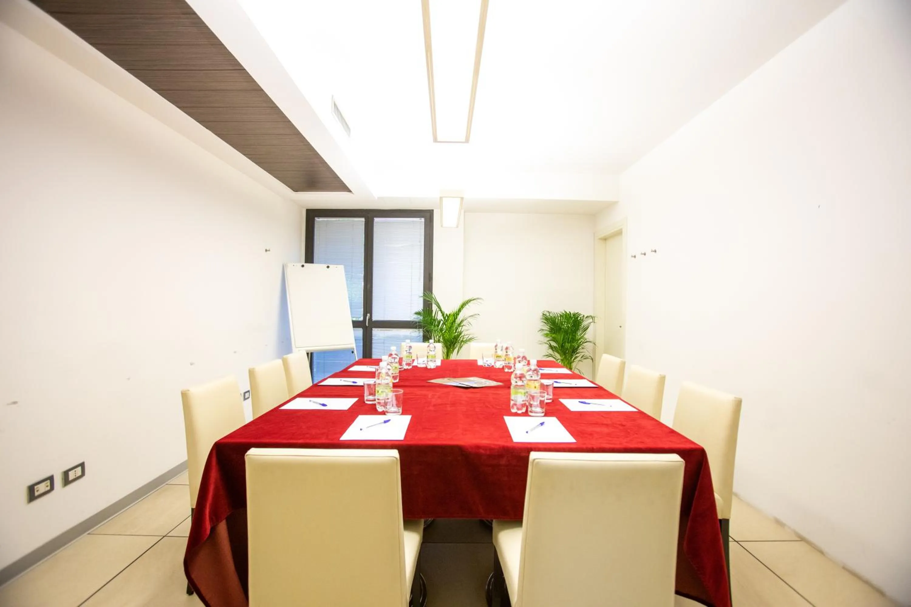 Business facilities in Matrix Hotel & Residence