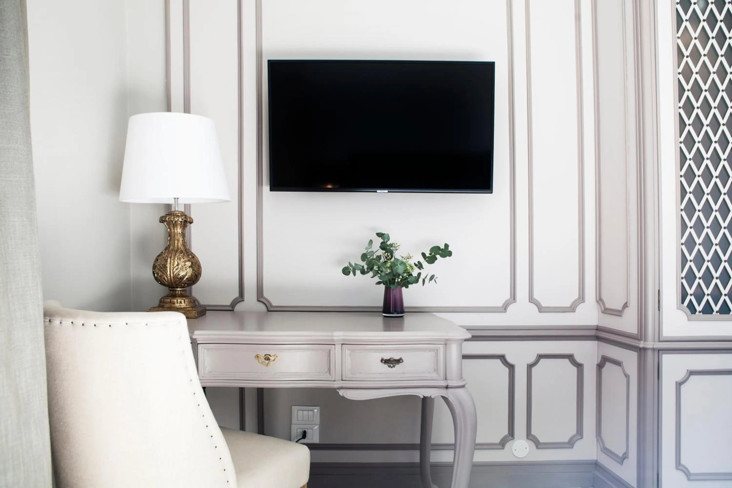 Decorative detail in Palazzetto Foscari