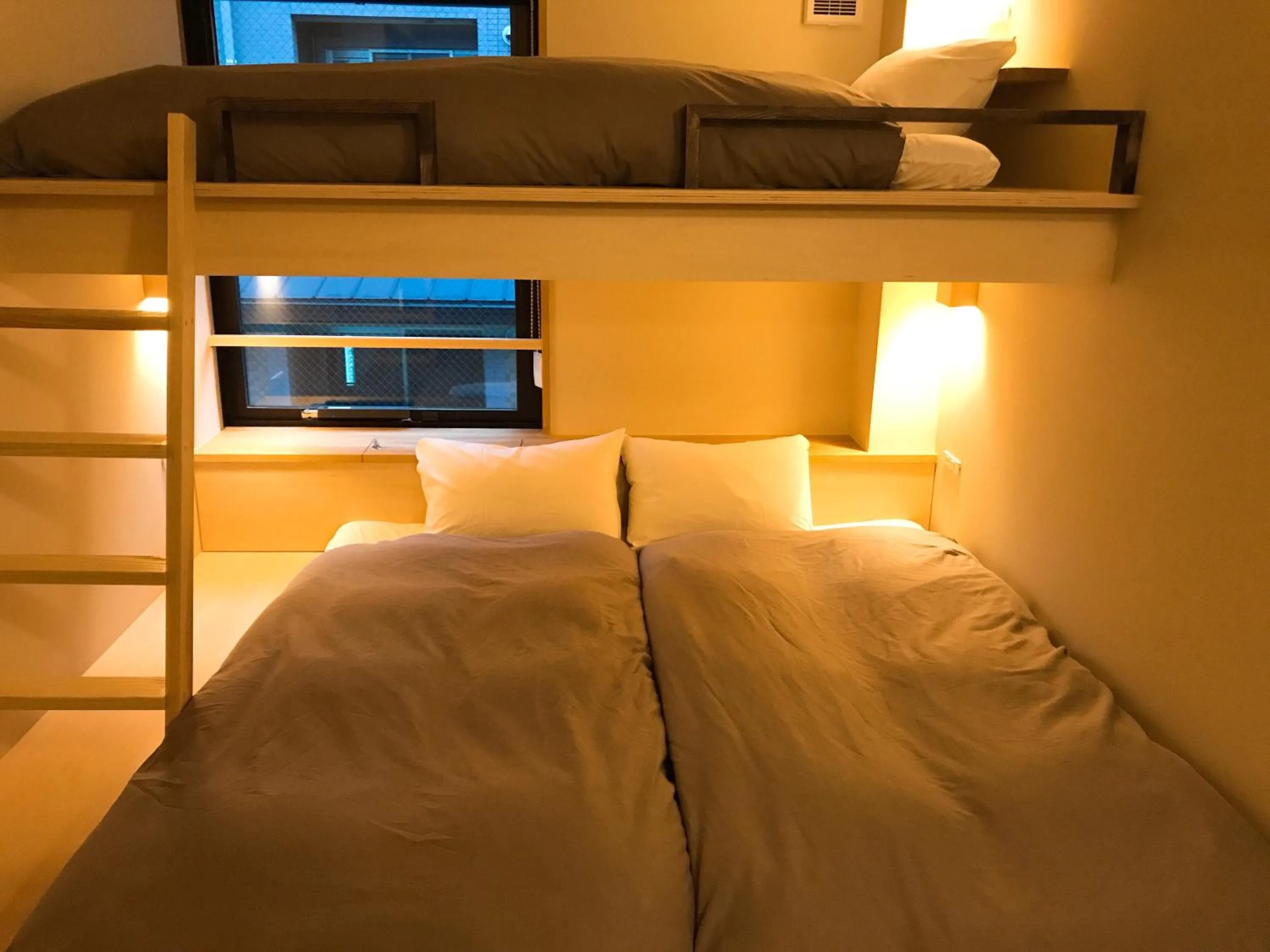 Bed in Shiki Shiki Higashiyama