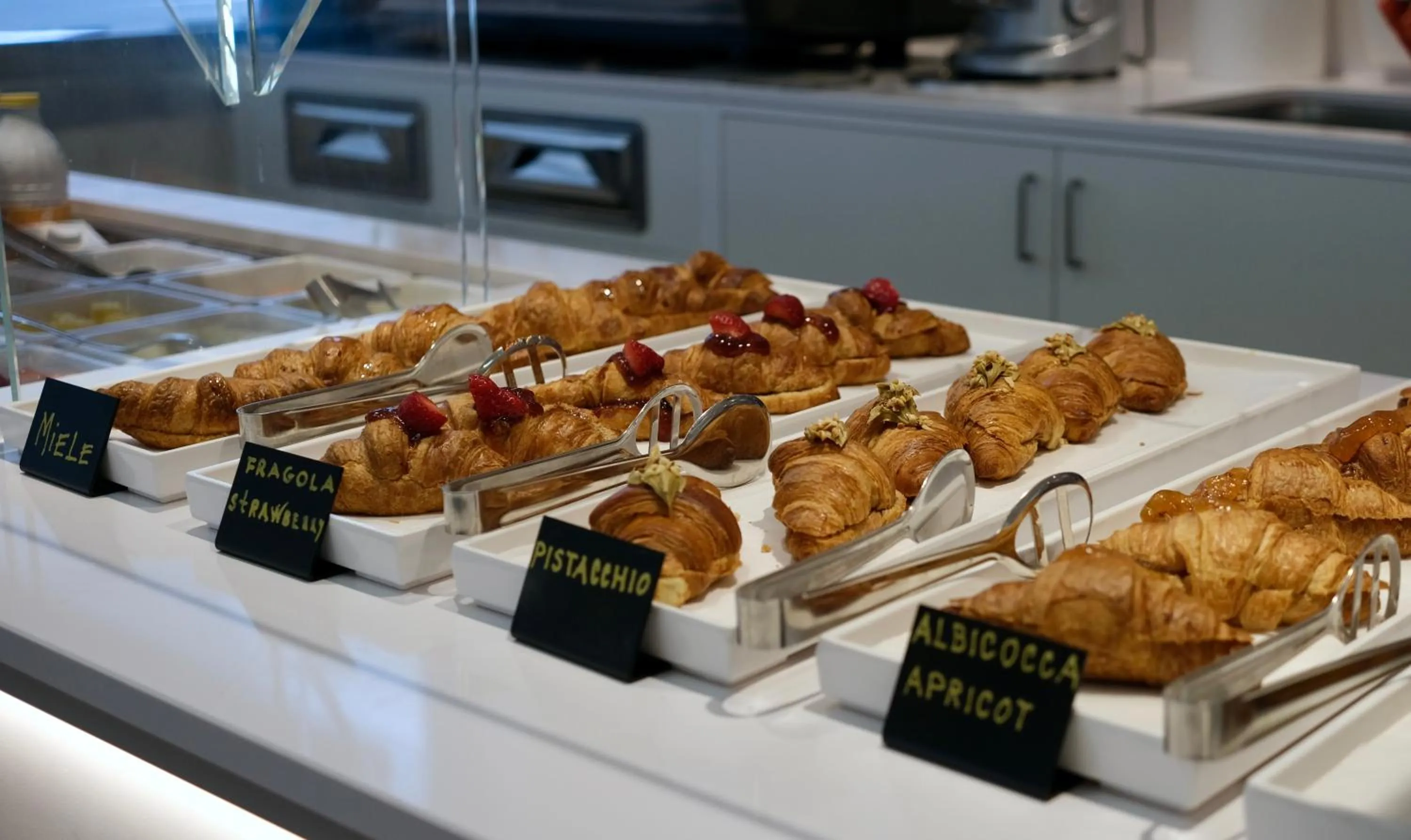 Breakfast in Hotel Imperiale