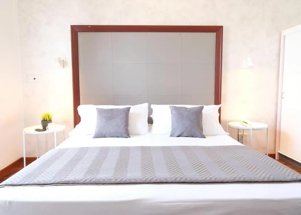 Bedroom, Bed in Hotel Imperiale