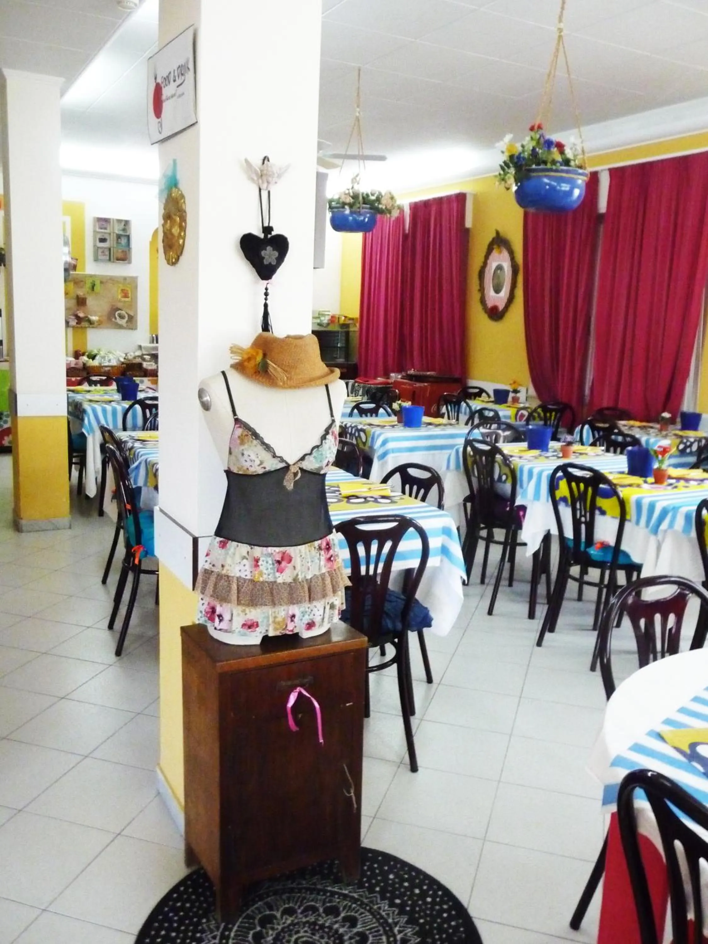 Restaurant/places to eat in Riccione Beach Hotel - Enjoy your Summer -Beach Village incluso