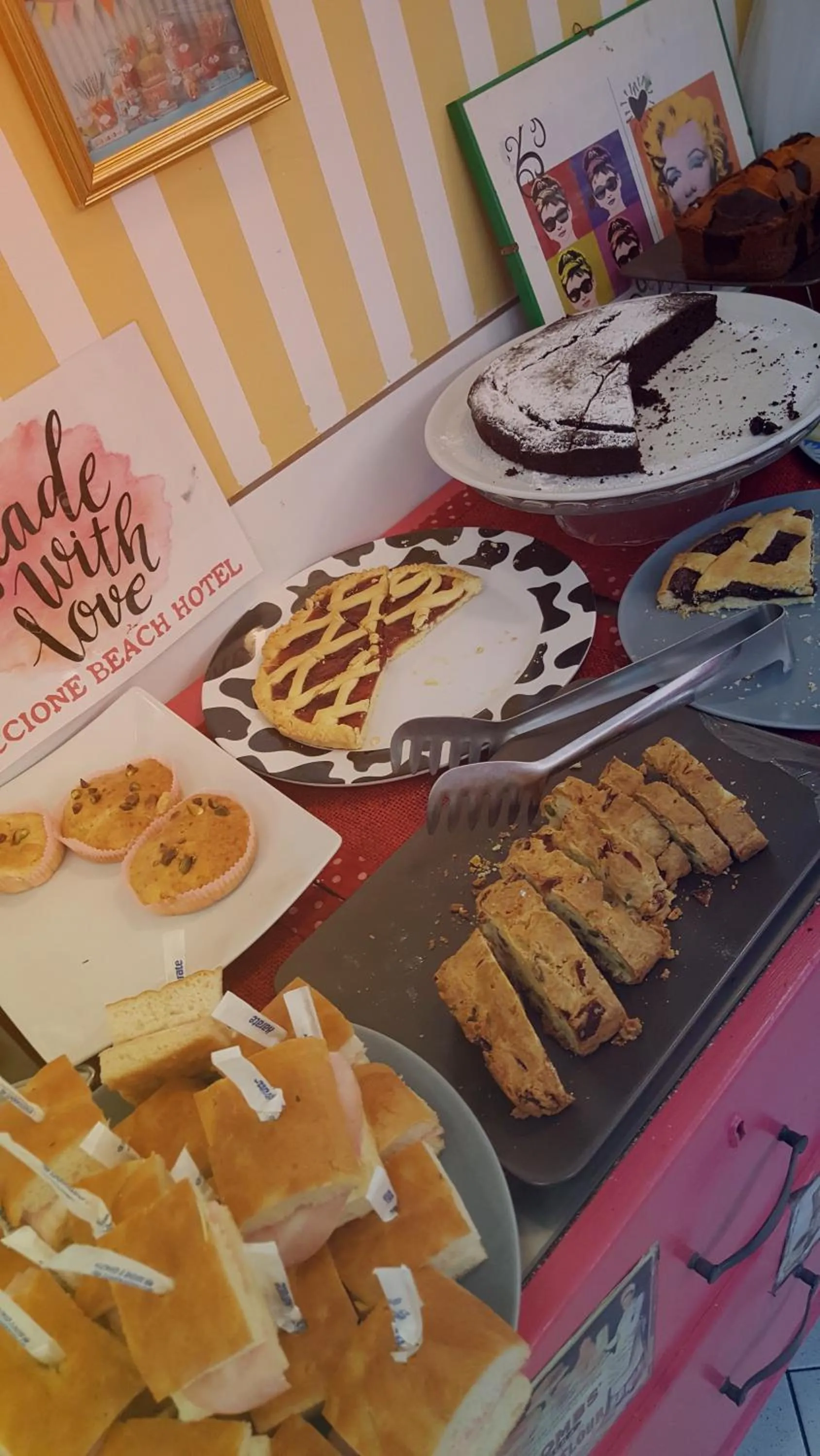 Food close-up in Riccione Beach Hotel - Enjoy your Summer -Beach Village incluso