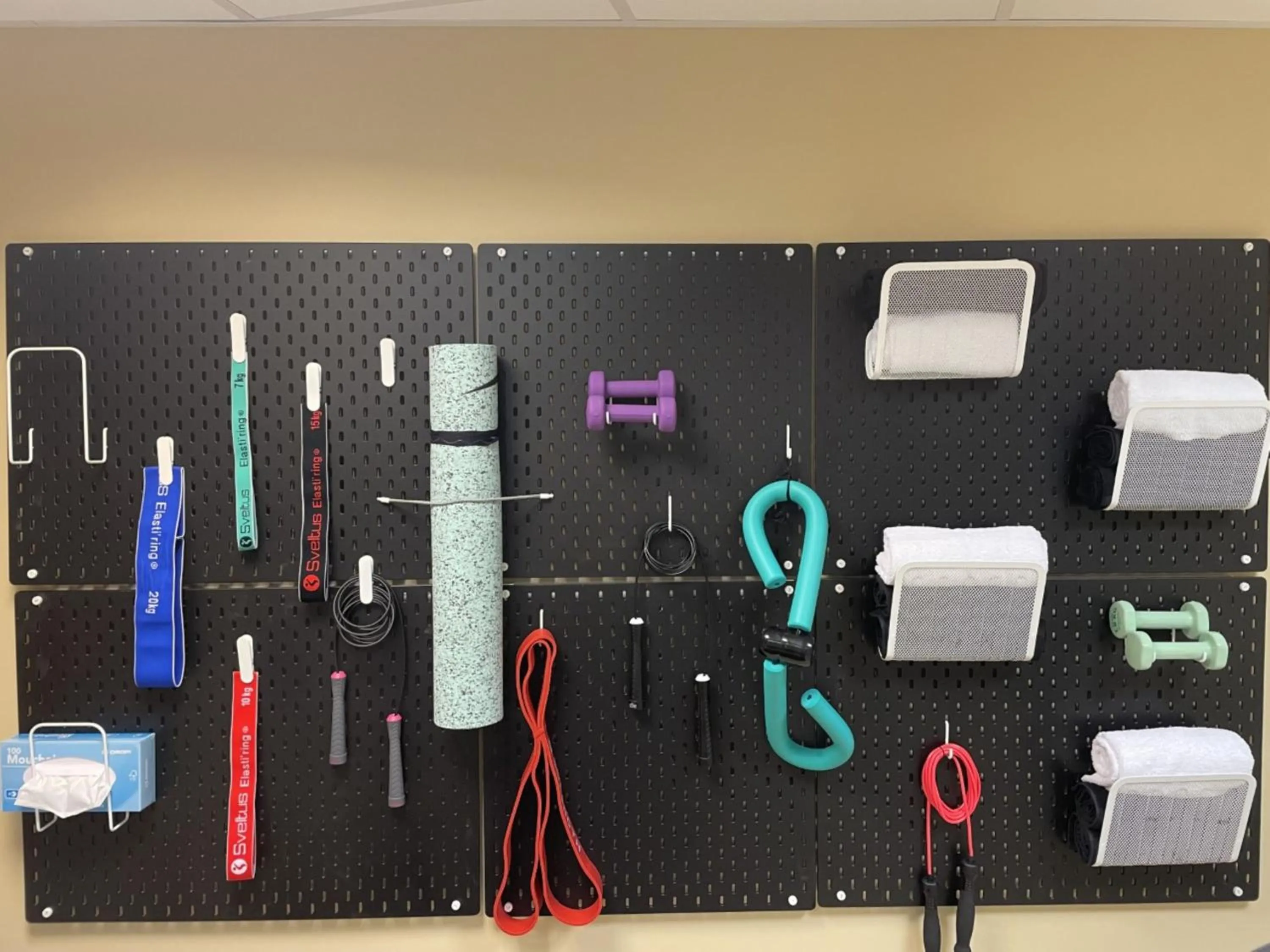 Fitness centre/facilities in Kyriad Prestige Vannes Centre-Palais des Arts