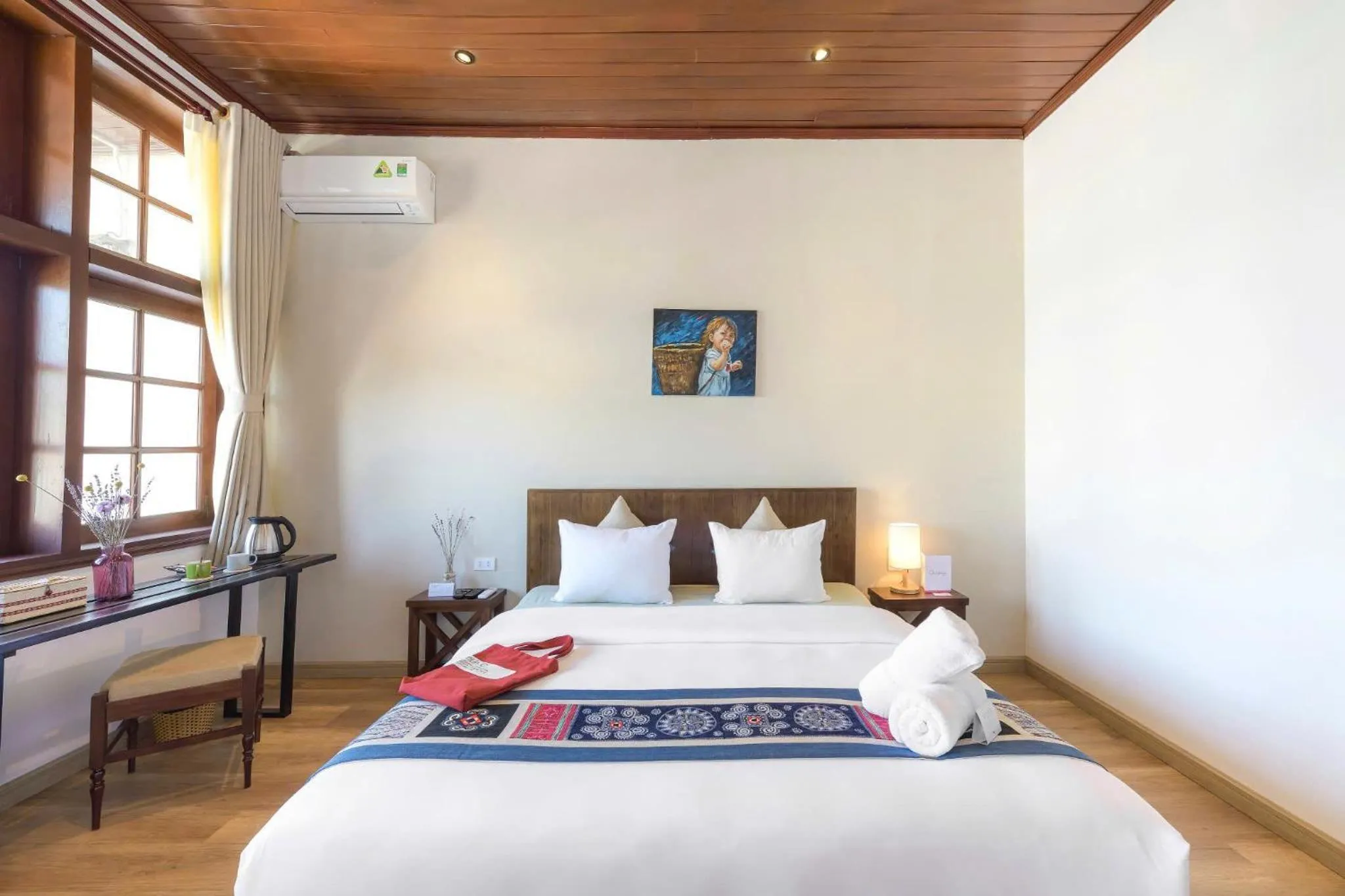 Bedroom, Bed in Maison de Sapa Villa