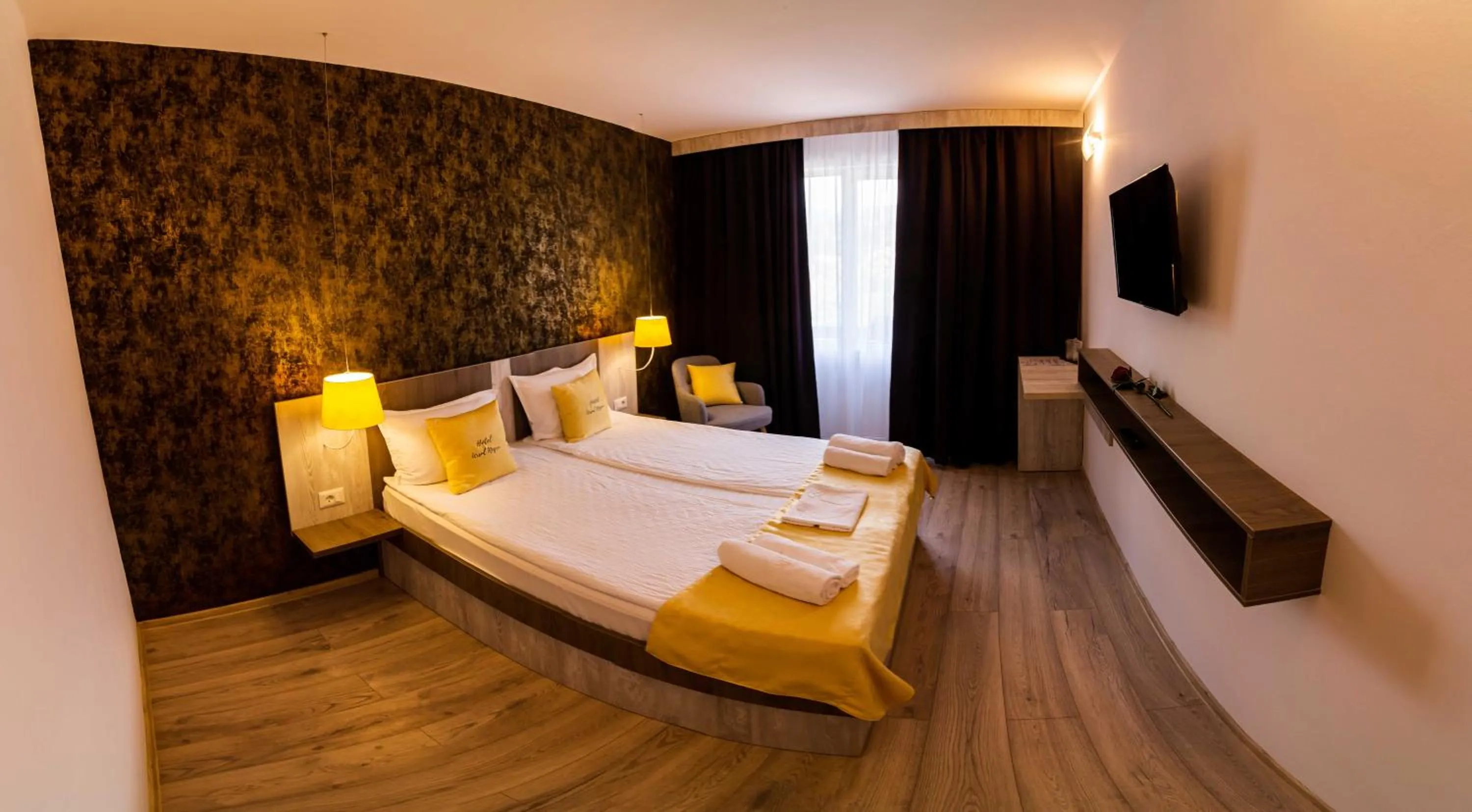 Bed in Vila Ursul Negru