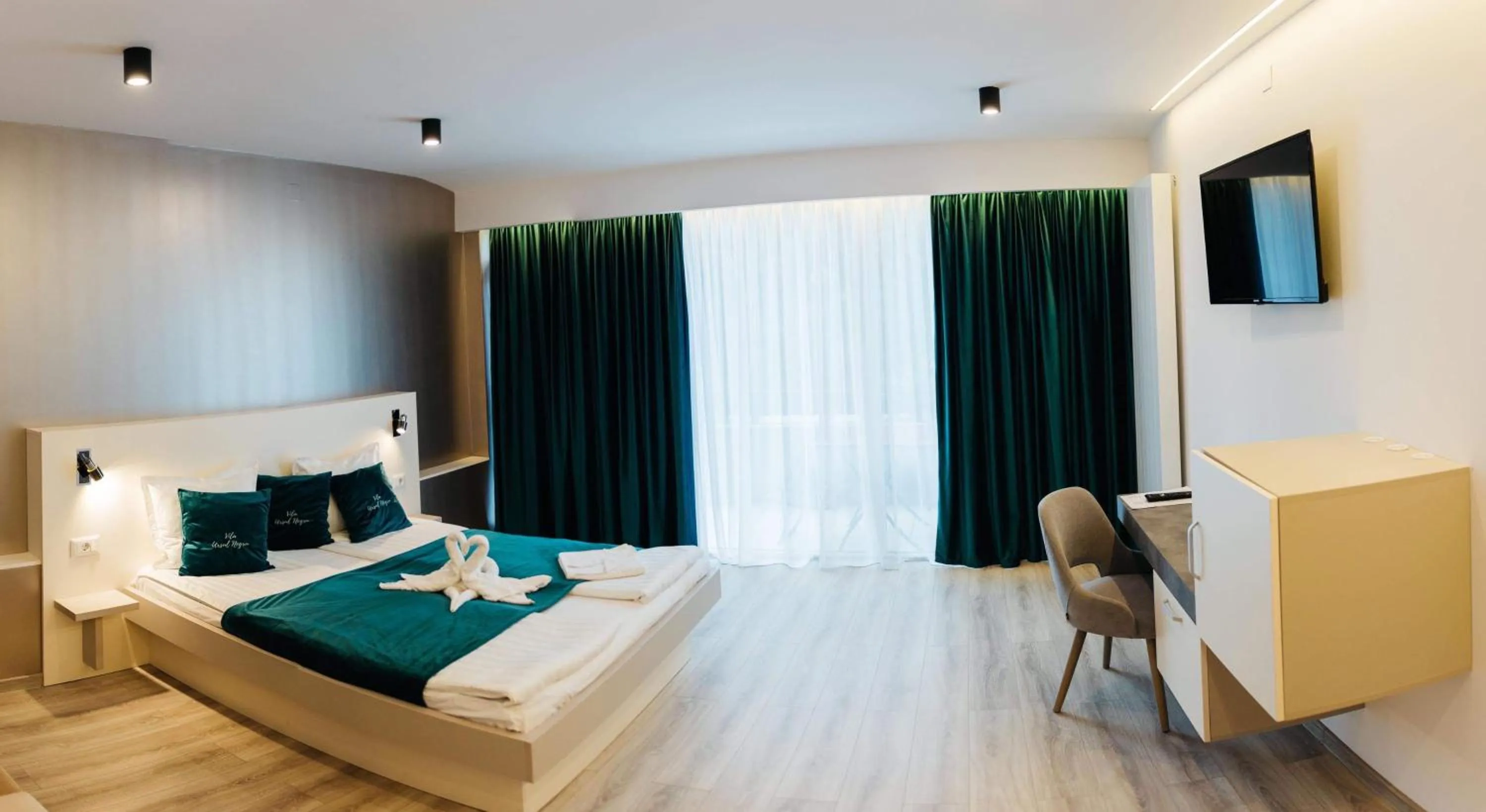 TV and multimedia, Bed in Vila Ursul Negru