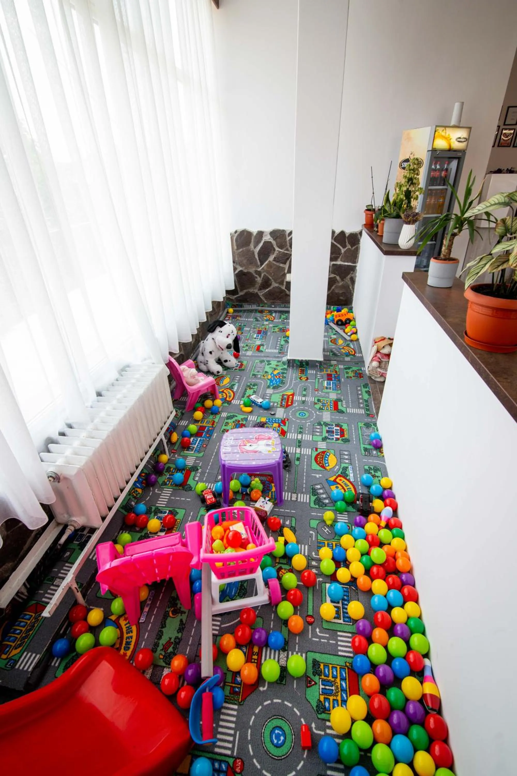 Children play ground in Vila Ursul Negru