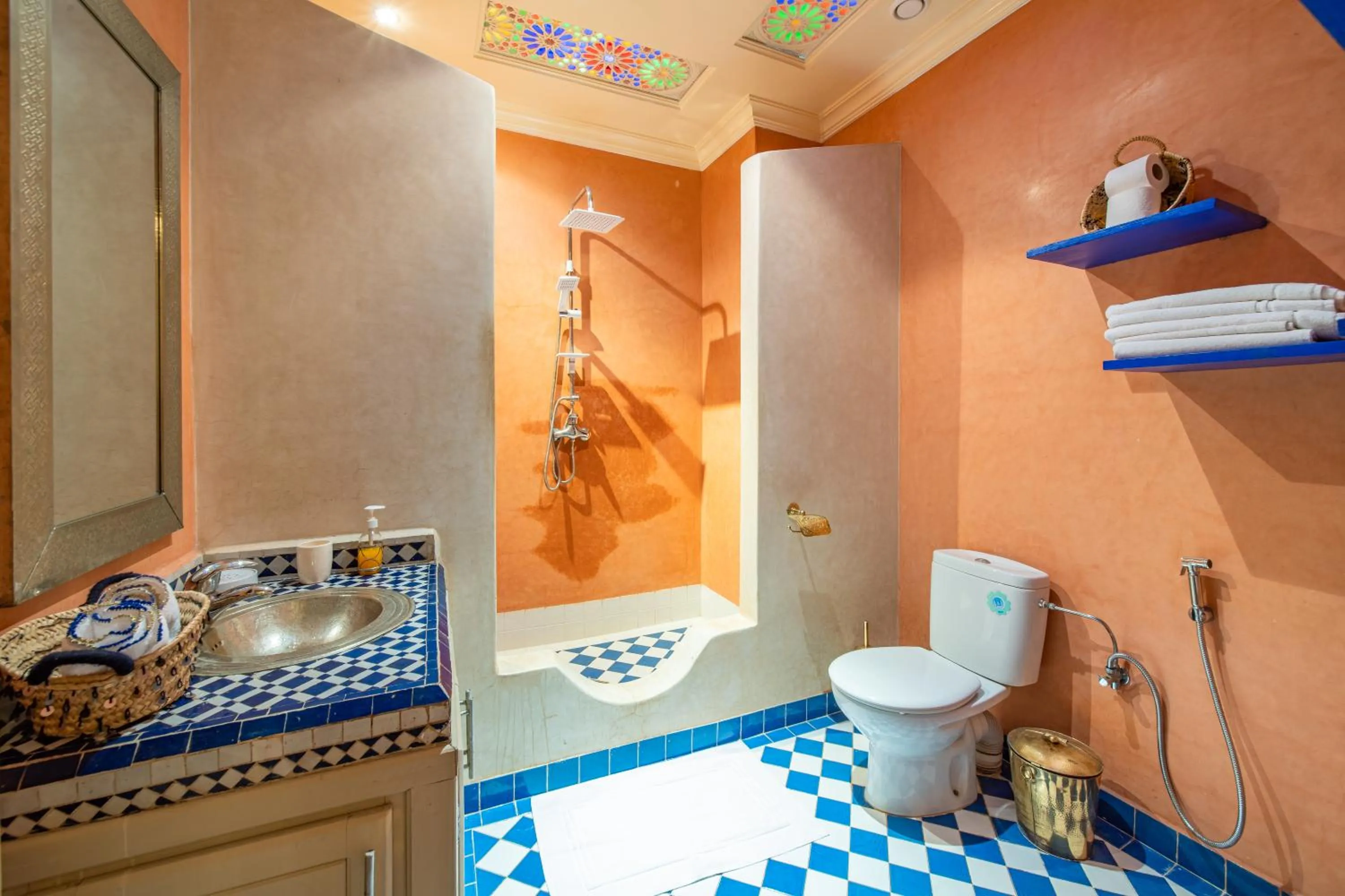 Shower in Riad Appart Arwa