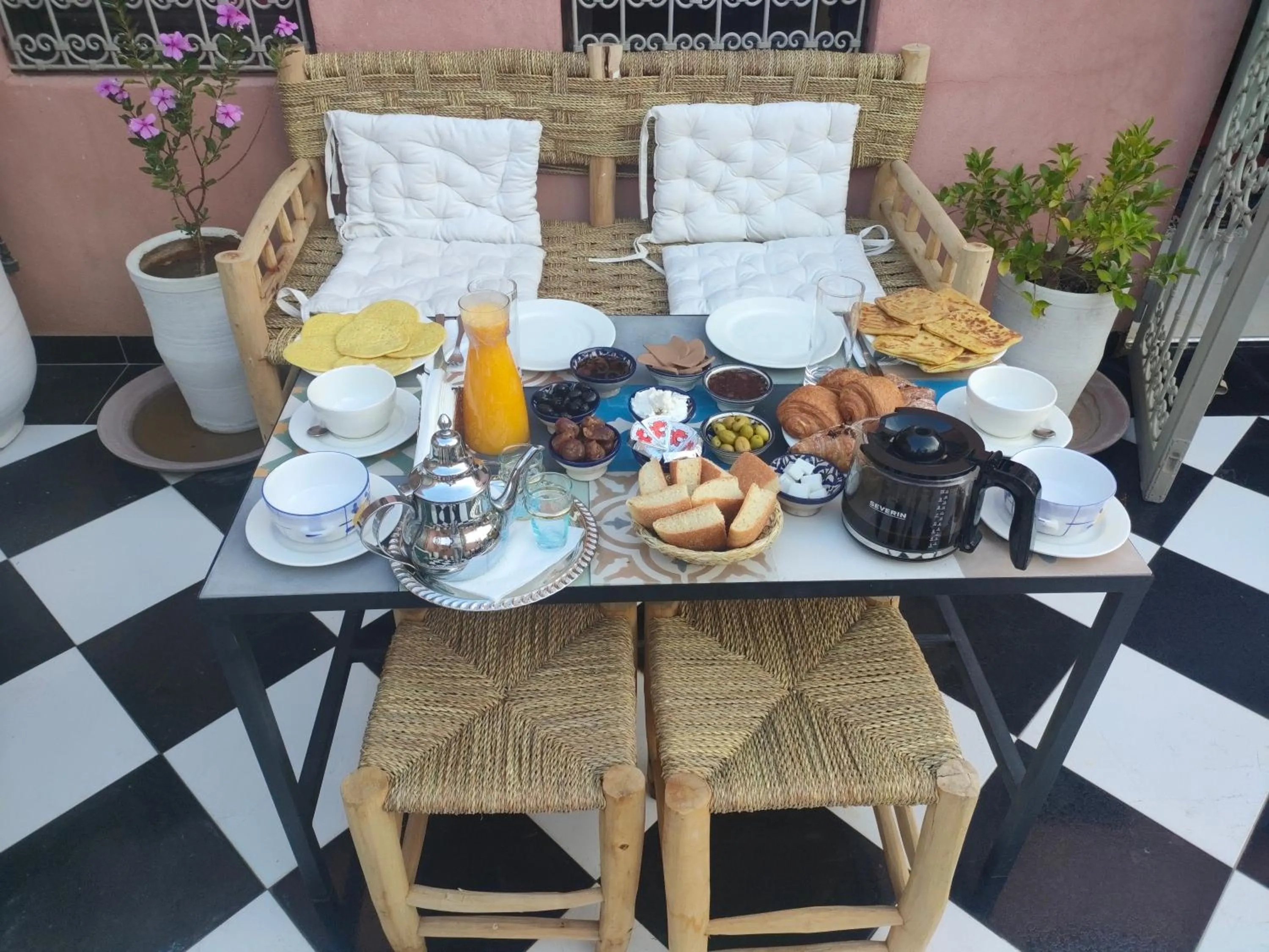 Breakfast in Riad Appart Arwa