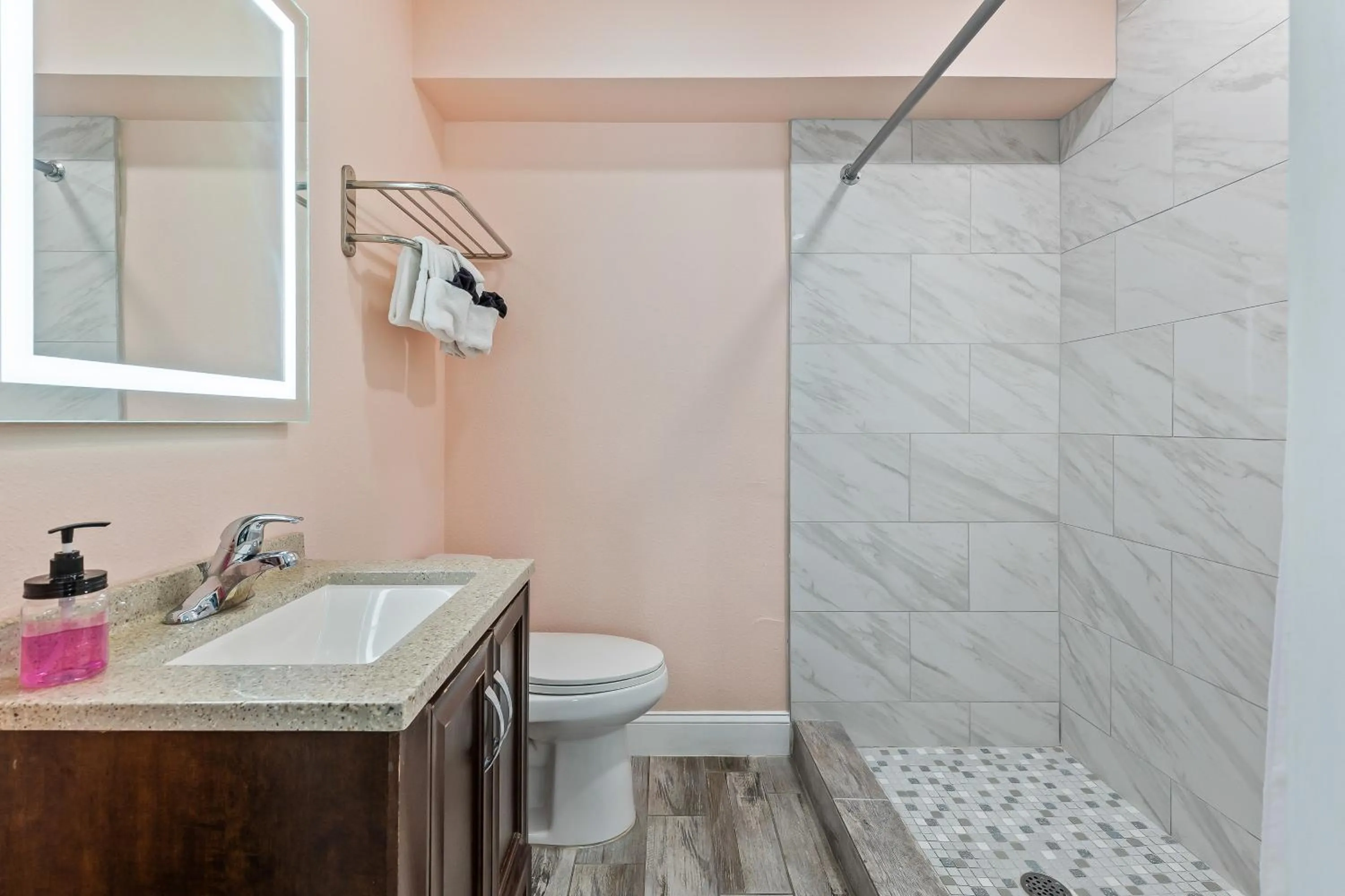 Shower in Atlantic Shores Motel