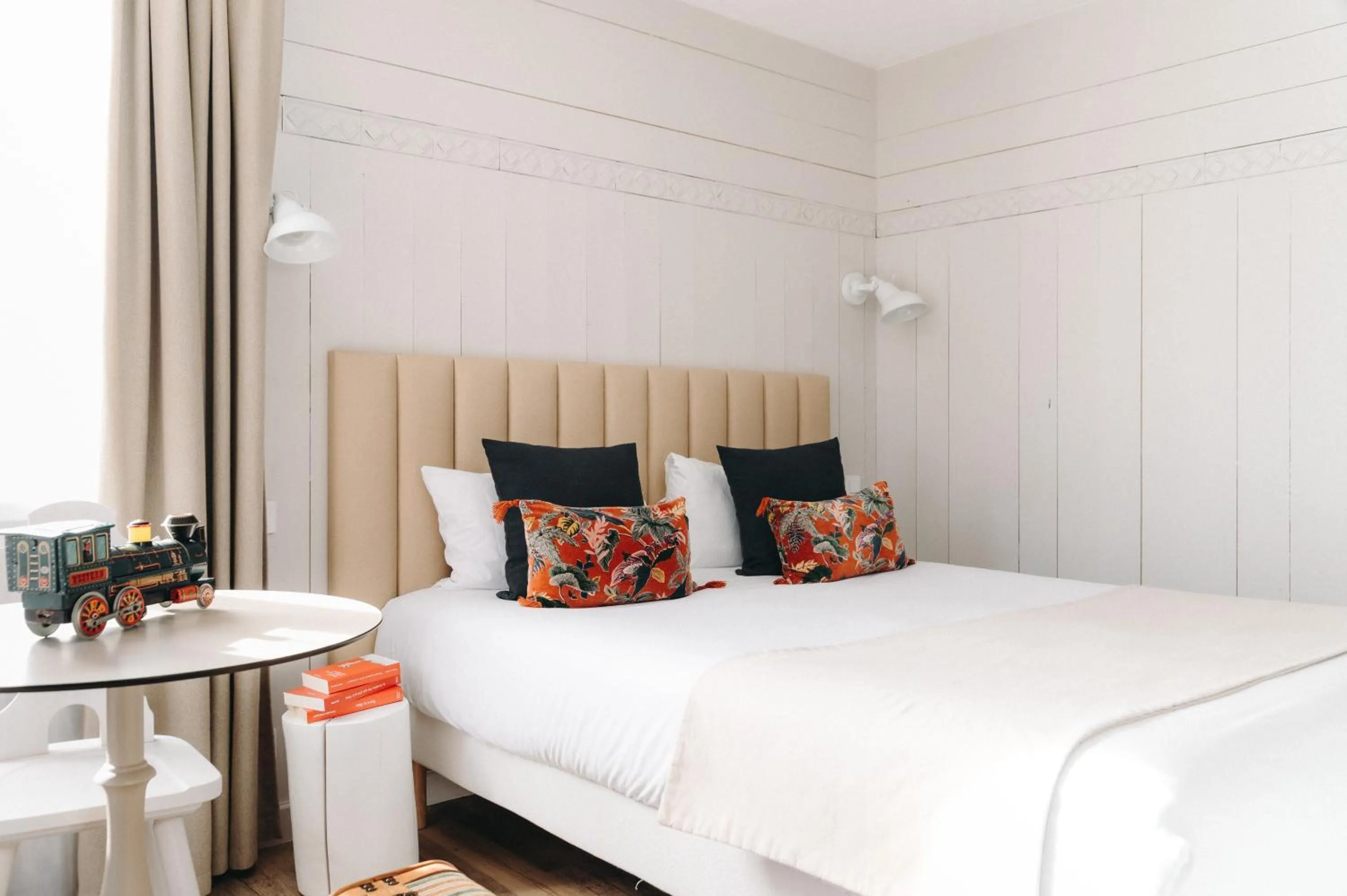 Bed in Hôtel des 2 Gares