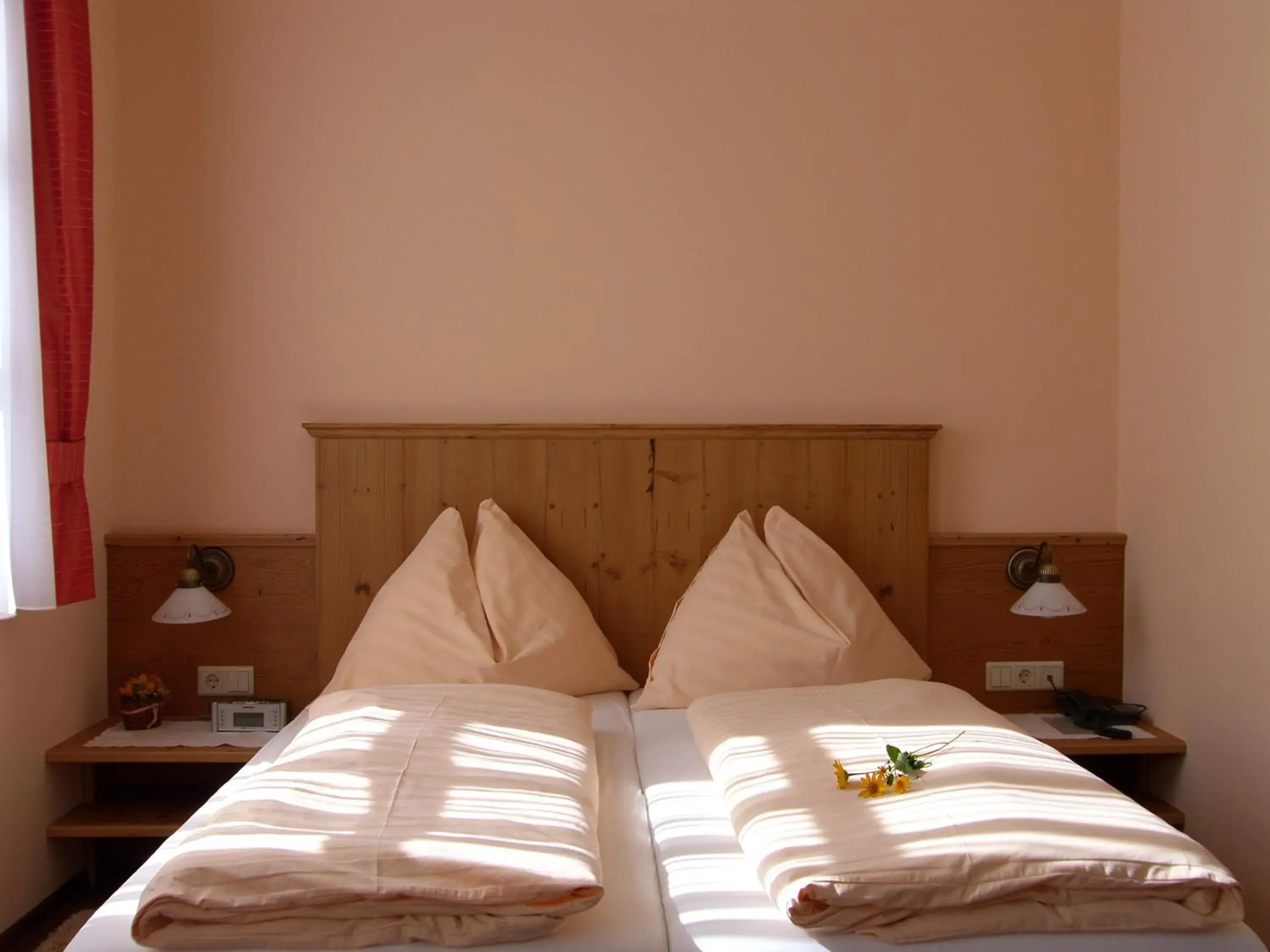 Superior Double Room - single occupancy in Gasthof Safenhof Superior Double Room - single occupancy in Gasthof Safenhof