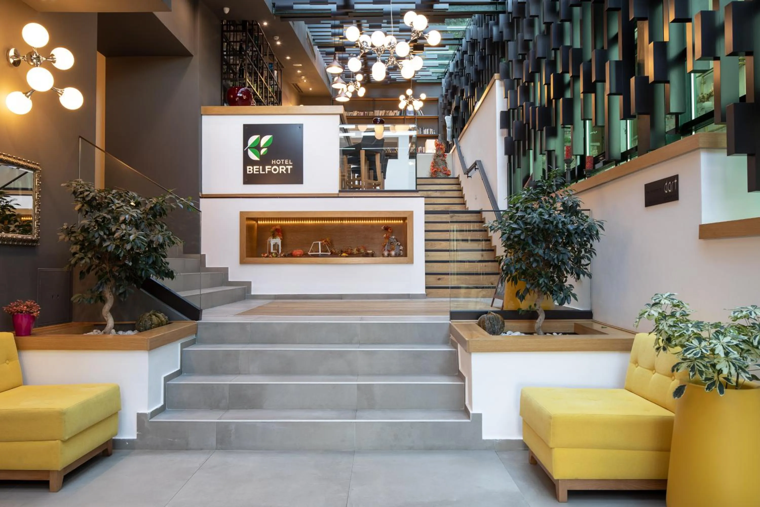 Facade/entrance in Belfort Hotel