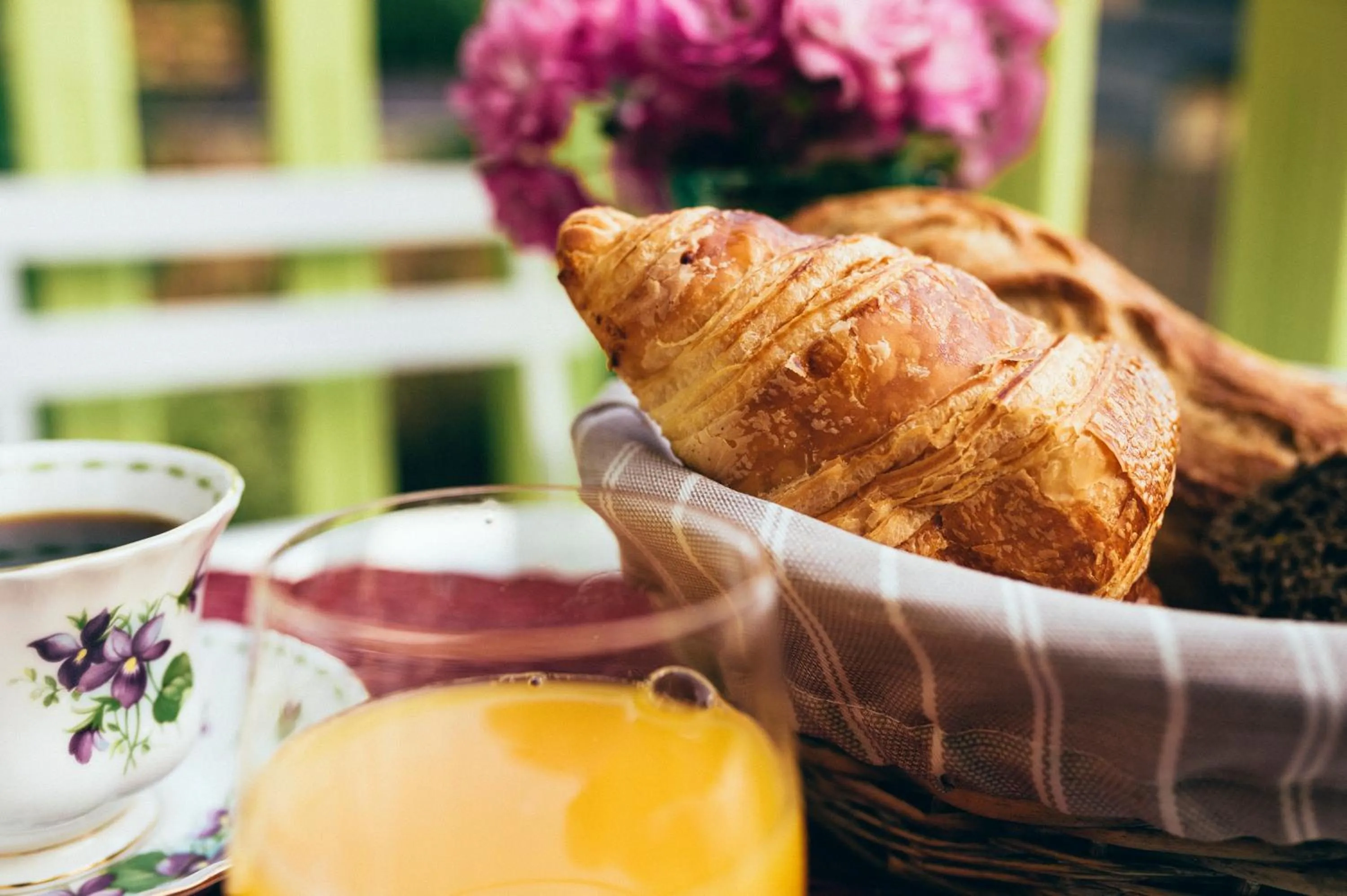 Breakfast in B&B Charlestown